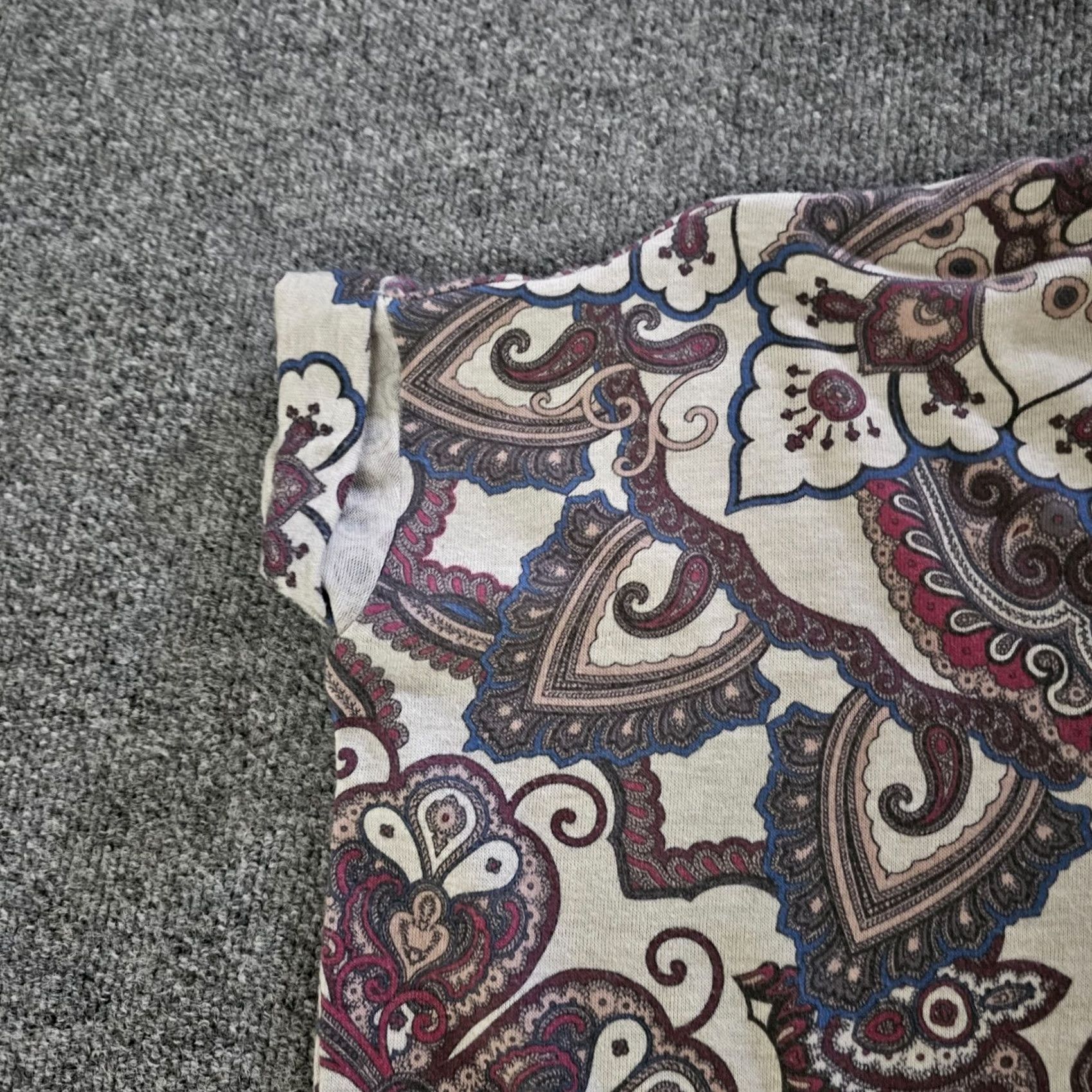 Vintage Chicos Shirt Womens Large Gray Purple Paisley Short Sleeve Knit Oversized Size L / US 10 / IT 46 - 4 Thumbnail