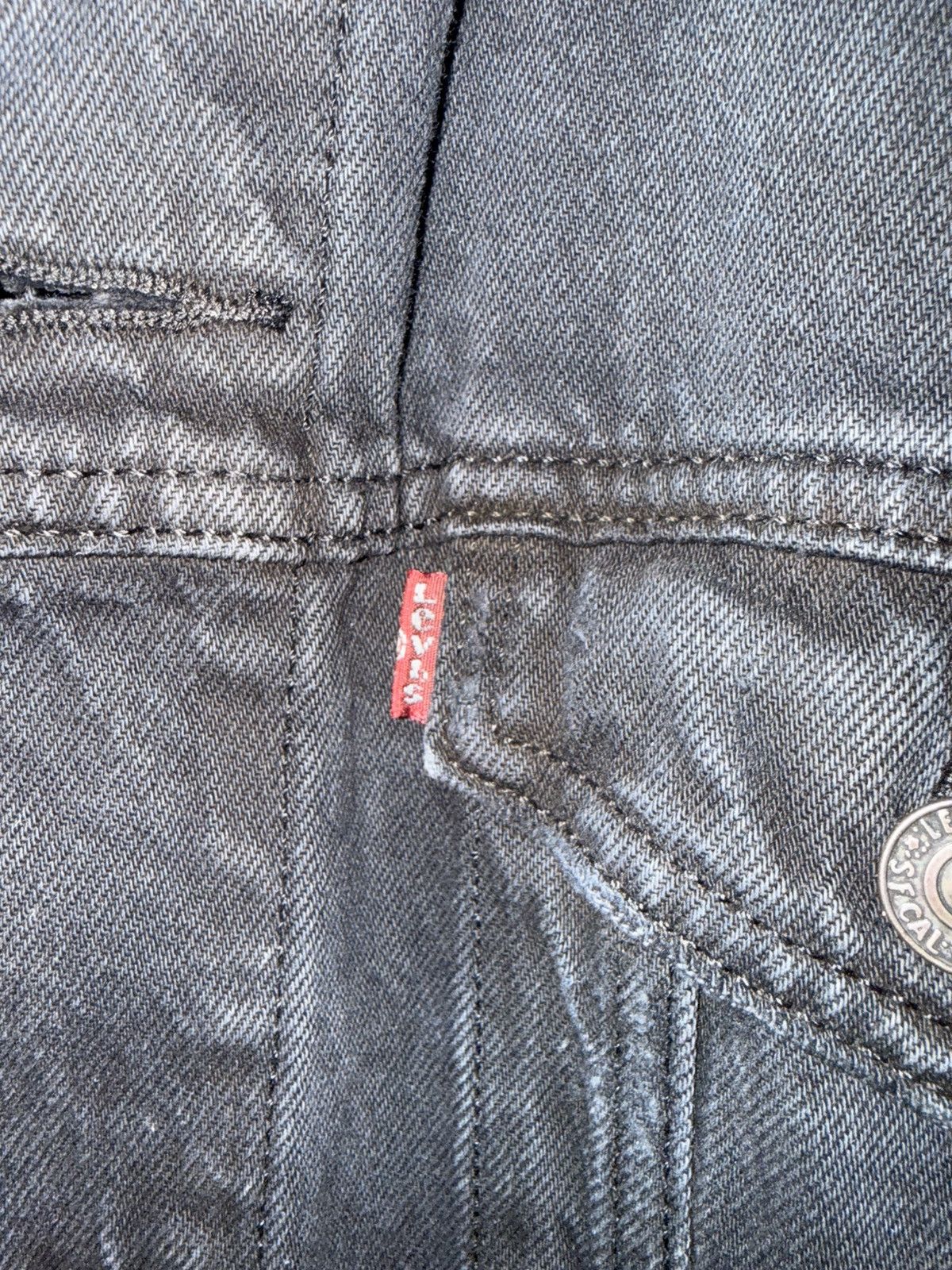 Levi's Levi Distressed Denim Jacket Size US XL / EU 56 / 4 - 2 Thumbnail
