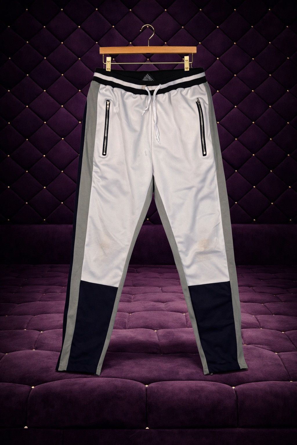 Other WHITE NAVY COLORBLOCK JOGGER SWEATPANTS Size US 32 / EU 48 - 1 Preview