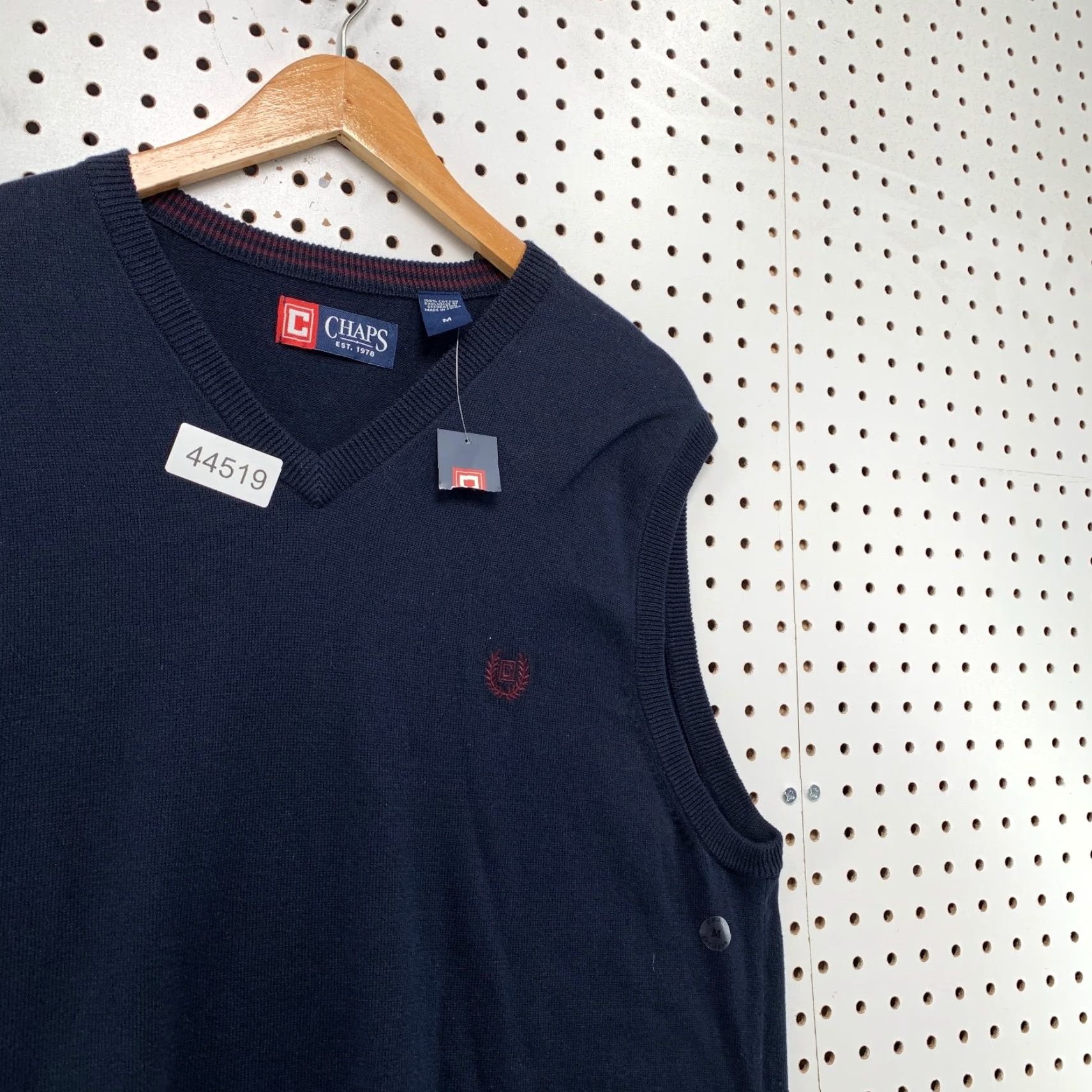 Chaps Chaps New Cotton Logo Navy Blue Sleeveless Sweater Vest Mens Medium Casual Knit Cotton Vest Logo Chaps Blue Navy Mens M Regular All Size US M / EU 48-50 / 2 - 3 Thumbnail