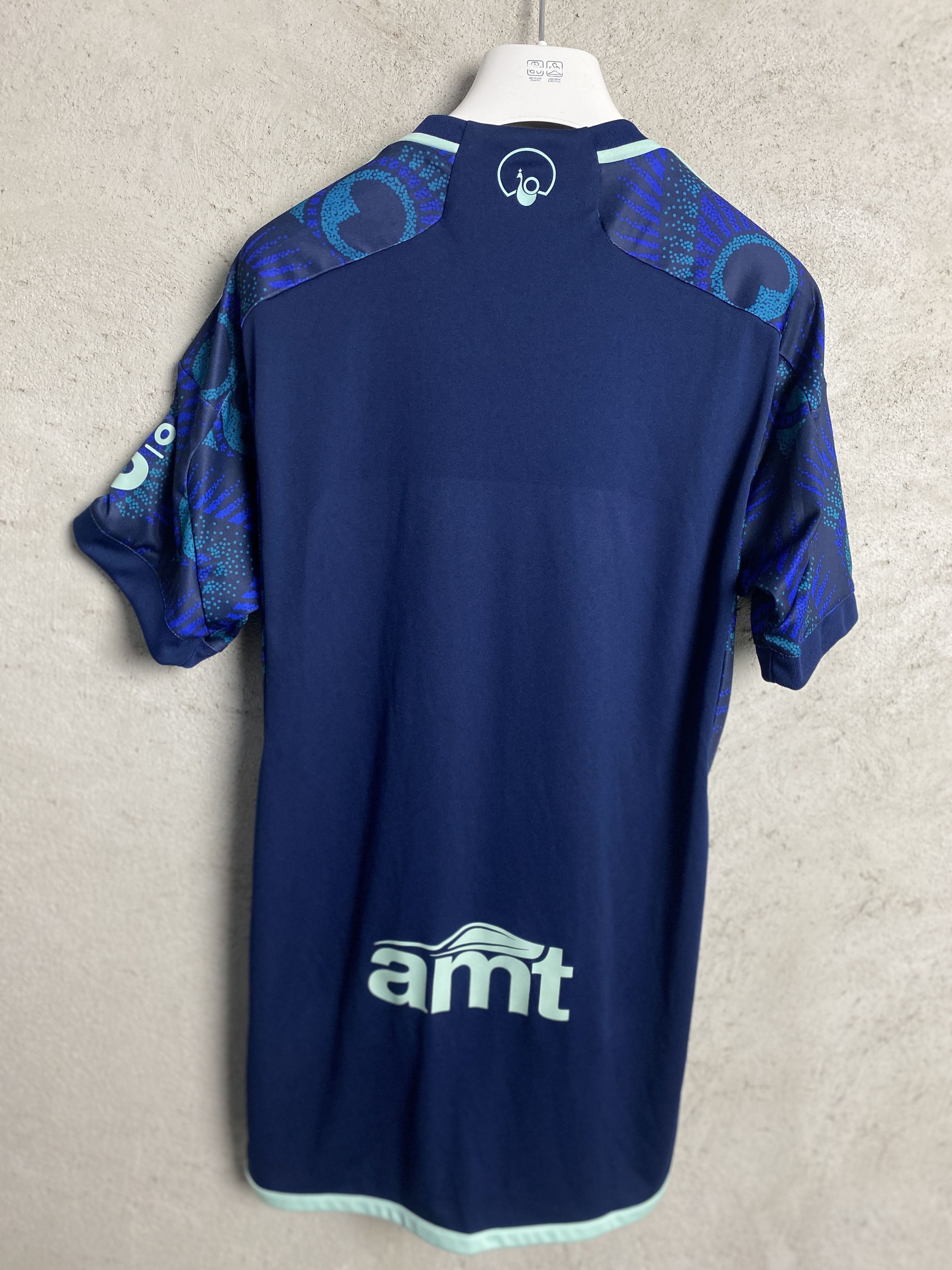 Adidas 2023 Adidas LUFC Leeds United Jersey Blockcore Y2K Size US S / EU 44-46 / 1 - 9 Thumbnail