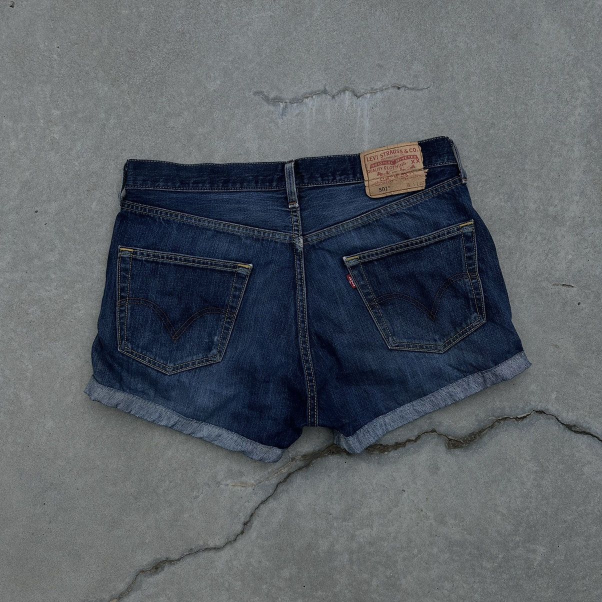 Levi's × Vintage Vintage Levi’s 501 Jeans Shorts W34xL32 Style USA 00s Size US 34 / EU 50 - 1 Thumbnail