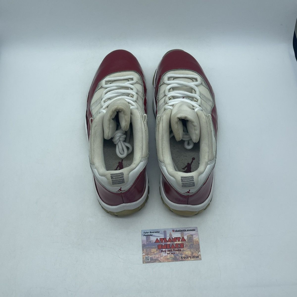 Jordan Brand Air Jordan 11 low cherry Size US 11 / EU 44 - 6 Thumbnail
