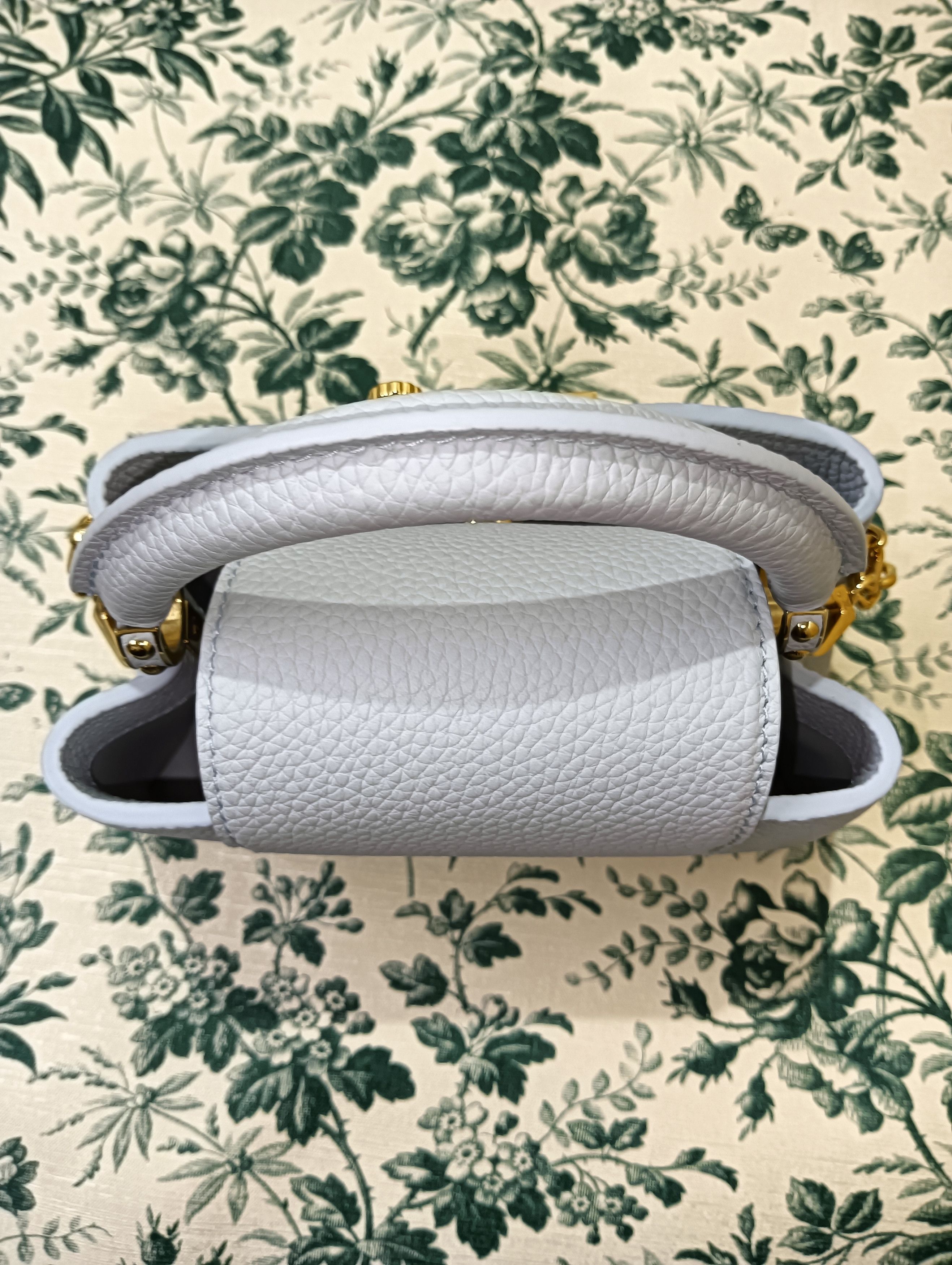 Louis Vuitton × Takashi Murakami East-West Mini Capucines Size ONE SIZE - 5 Thumbnail