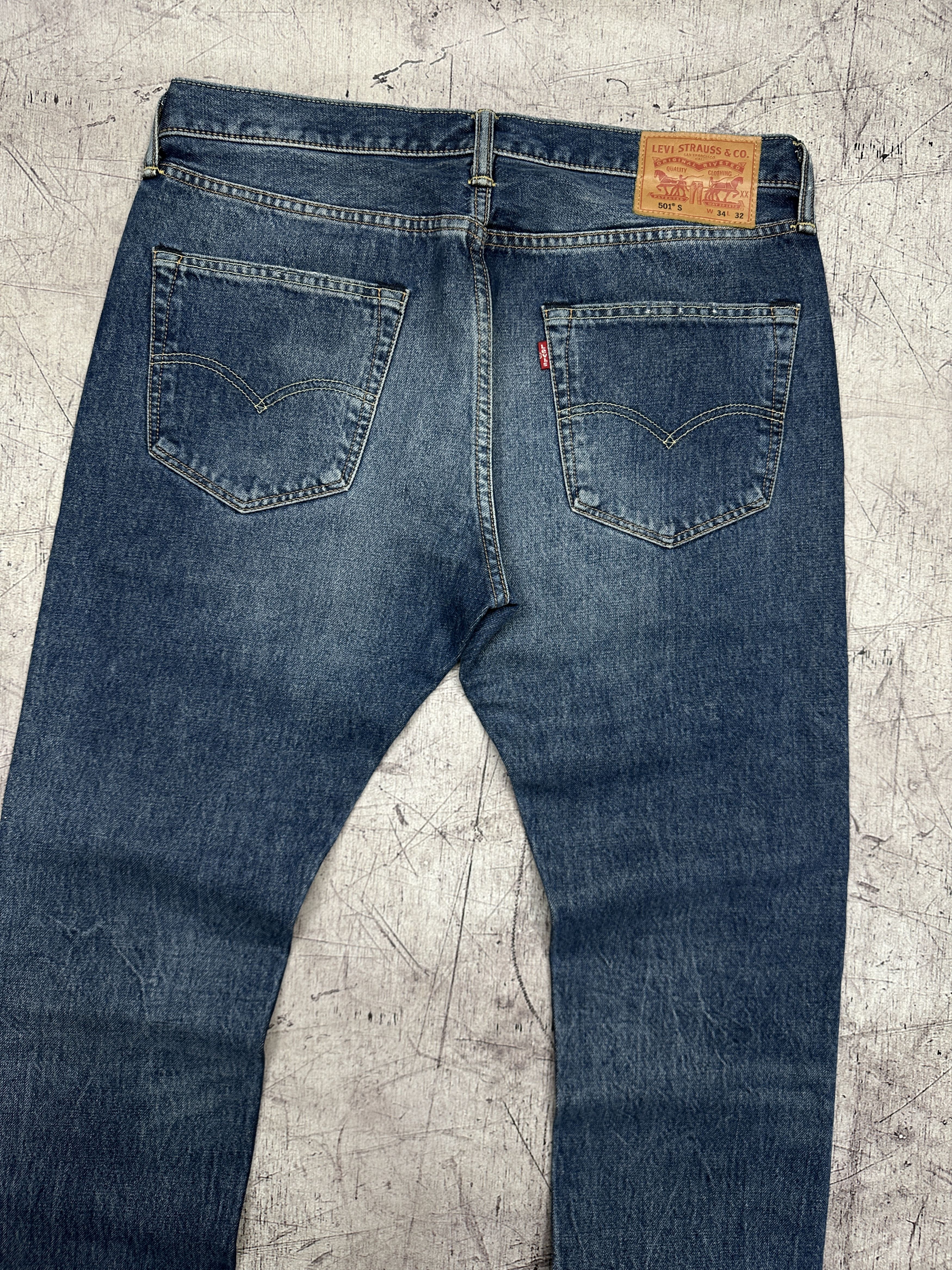 Levi's Levi's 501 Mens Denim Pants Jeans Size 34 x 32 Size US 34 / EU 50 - 2 Thumbnail