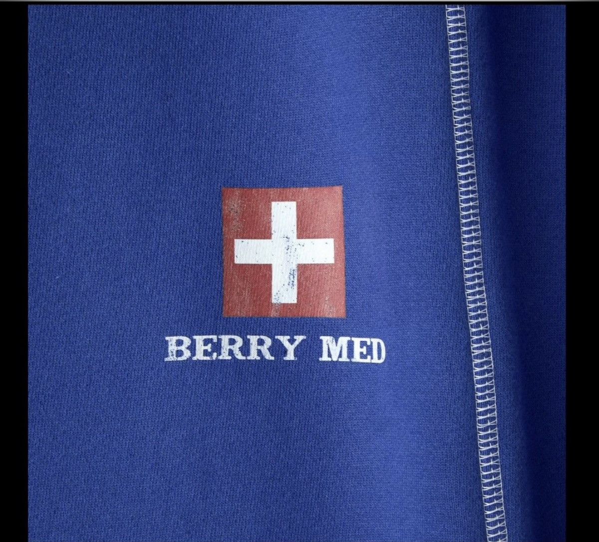 The GV Gallery The GV Gallery Berry Med Sweats Size US 36 / EU 52 - 3 Thumbnail