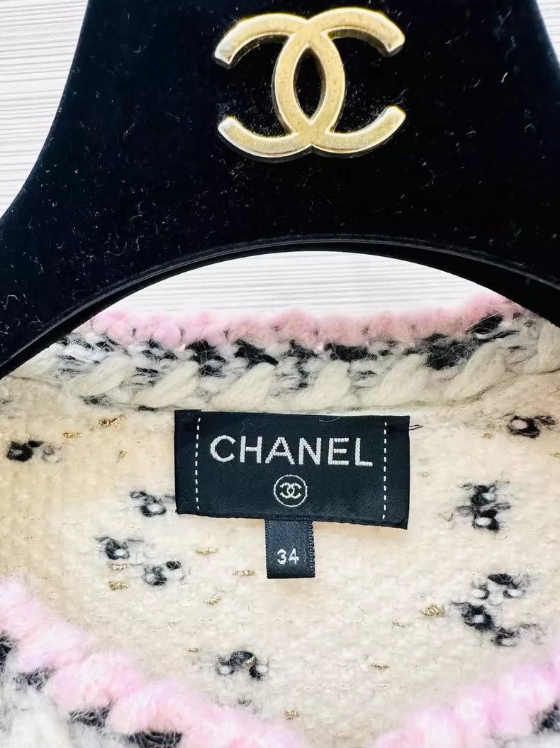 Chanel Chanel Cow four-pocket coat Size XXS / US 00 / IT 34 - 2 Thumbnail