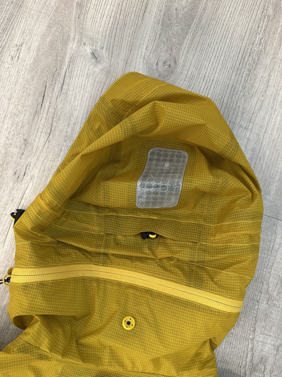 Helly Hansen Helly Hansen Arc Storm Nylon Water-Repellent Ripstop Jacket Size US M / EU 48-50 / 2 - 12 Thumbnail