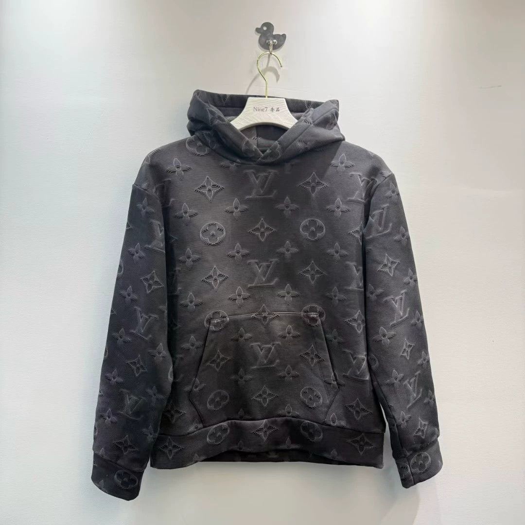 Louis Vuitton Louis Vuitton 2054 Heat-Sensitive All-Over Logo Hoodie Size US S / EU 44-46 / 1 - 1 Thumbnail