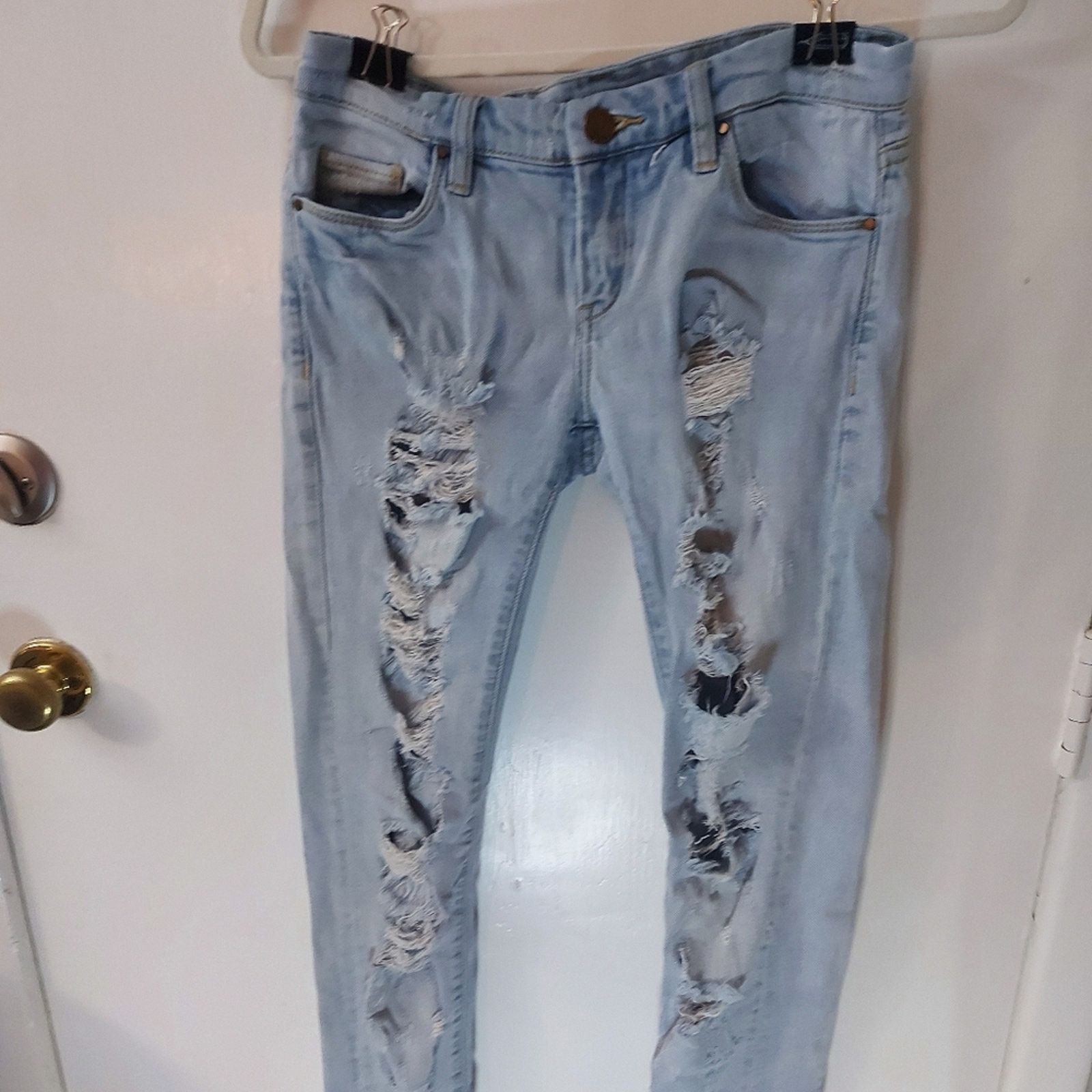 BLANKNYC BLANK NYC Light Wash Distressed Skinny Denim Jean No Size Size 30" / US 8 / IT 44 - 1 Thumbnail