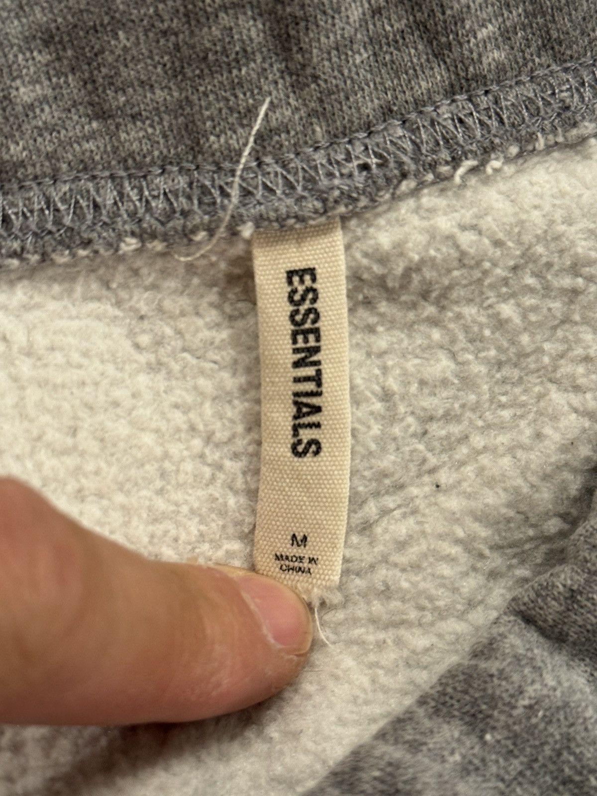Essentials Fear of God Essentials Sweatpants Gray Size Medium M Size US 30 / EU 46 - 4 Thumbnail