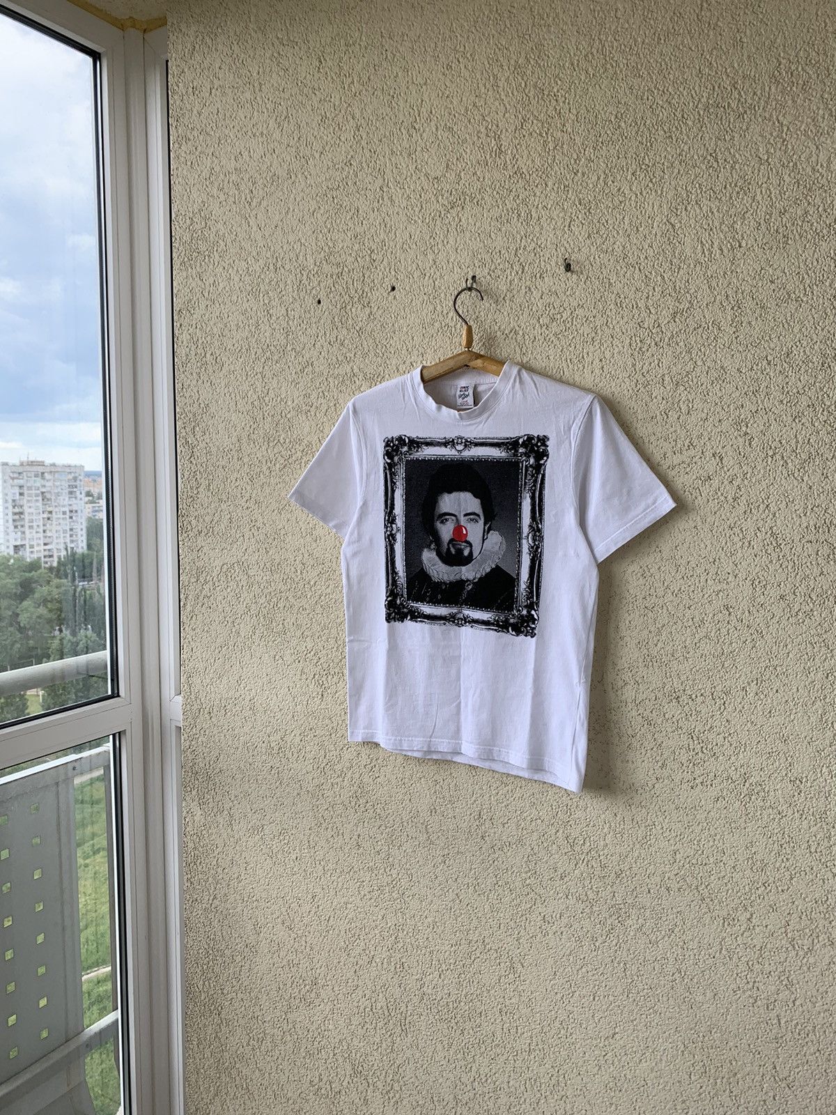 Japanese Brand Vivienne Westwood comic relief streetwear T shirt Size US XS / EU 42 / 0 - 1 Thumbnail