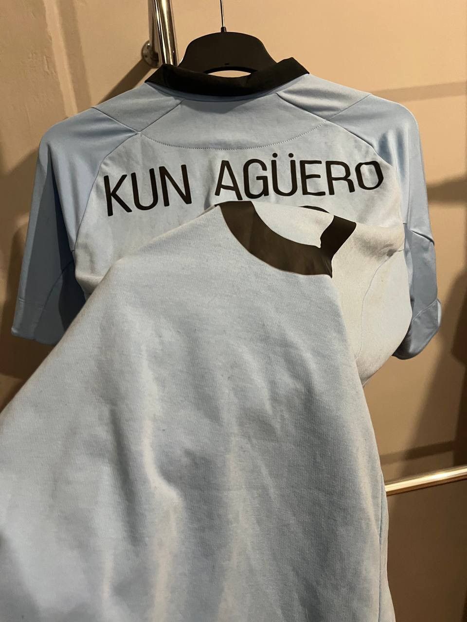 Umbro 2012/13 MANCHESTER CITY #16 AGUERO HOME SOCCER JERSEY SHIRT Size US M / EU 48-50 / 2 - 16 Thumbnail