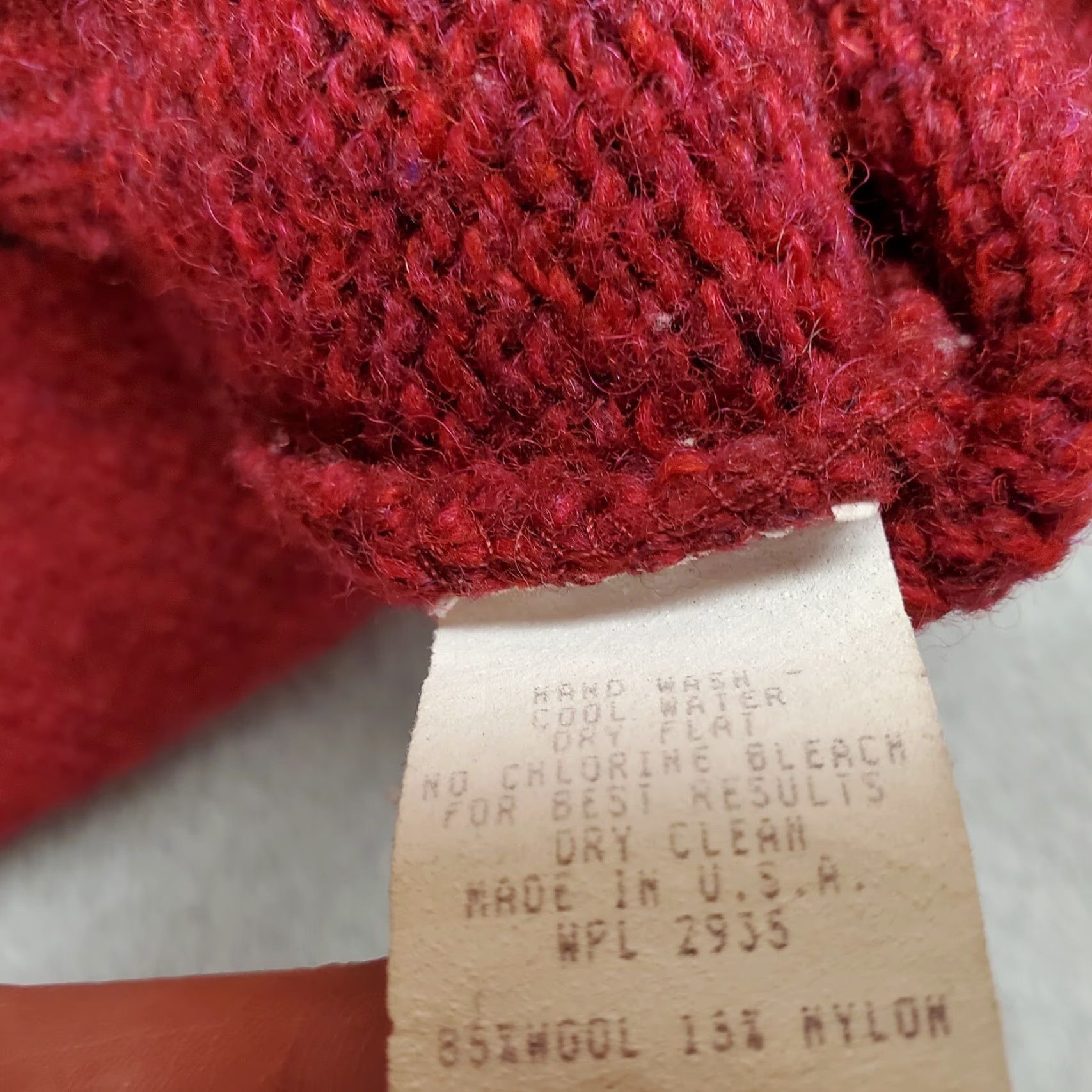 Vintage VINTAGE Alps Sweater Womens Small Red Knit 85% Wool Blend Casual Made in USA Size S / US 4 / IT 40 - 7 Thumbnail