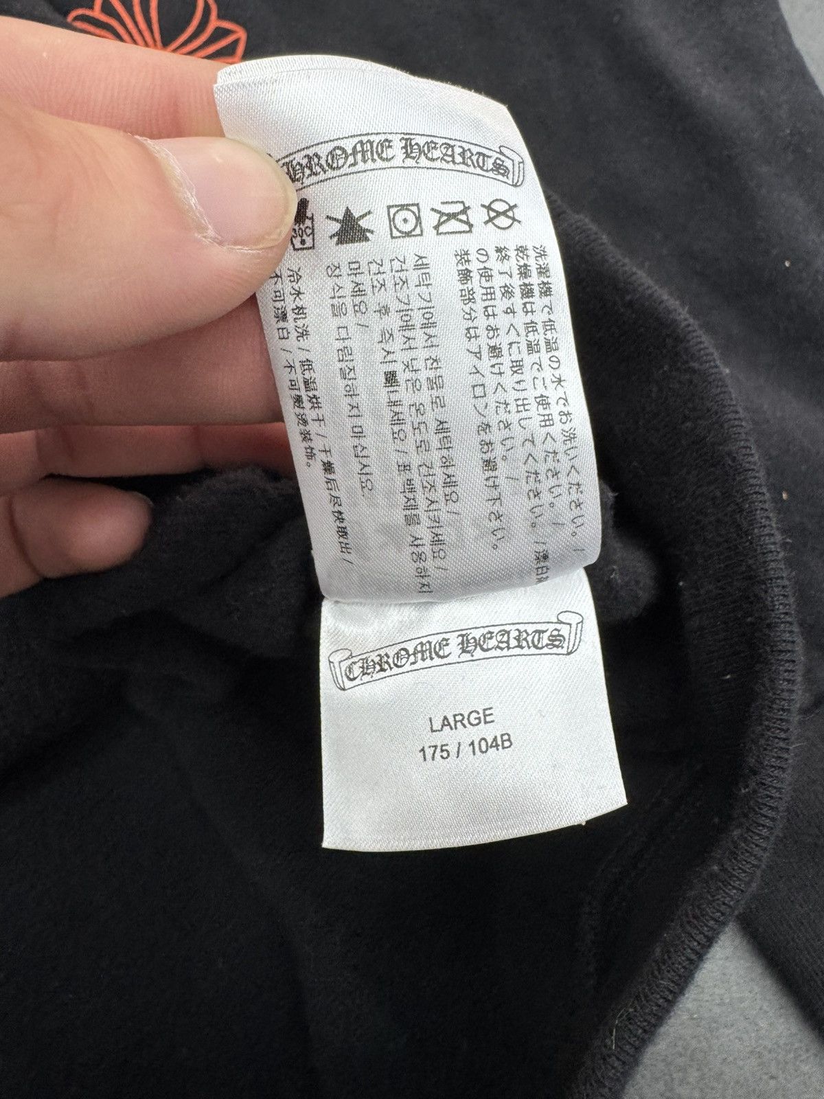 Chrome Hearts Chrome hearts gradient Logo pull over hoodie Size US L / EU 52-54 / 3 - 9 Thumbnail