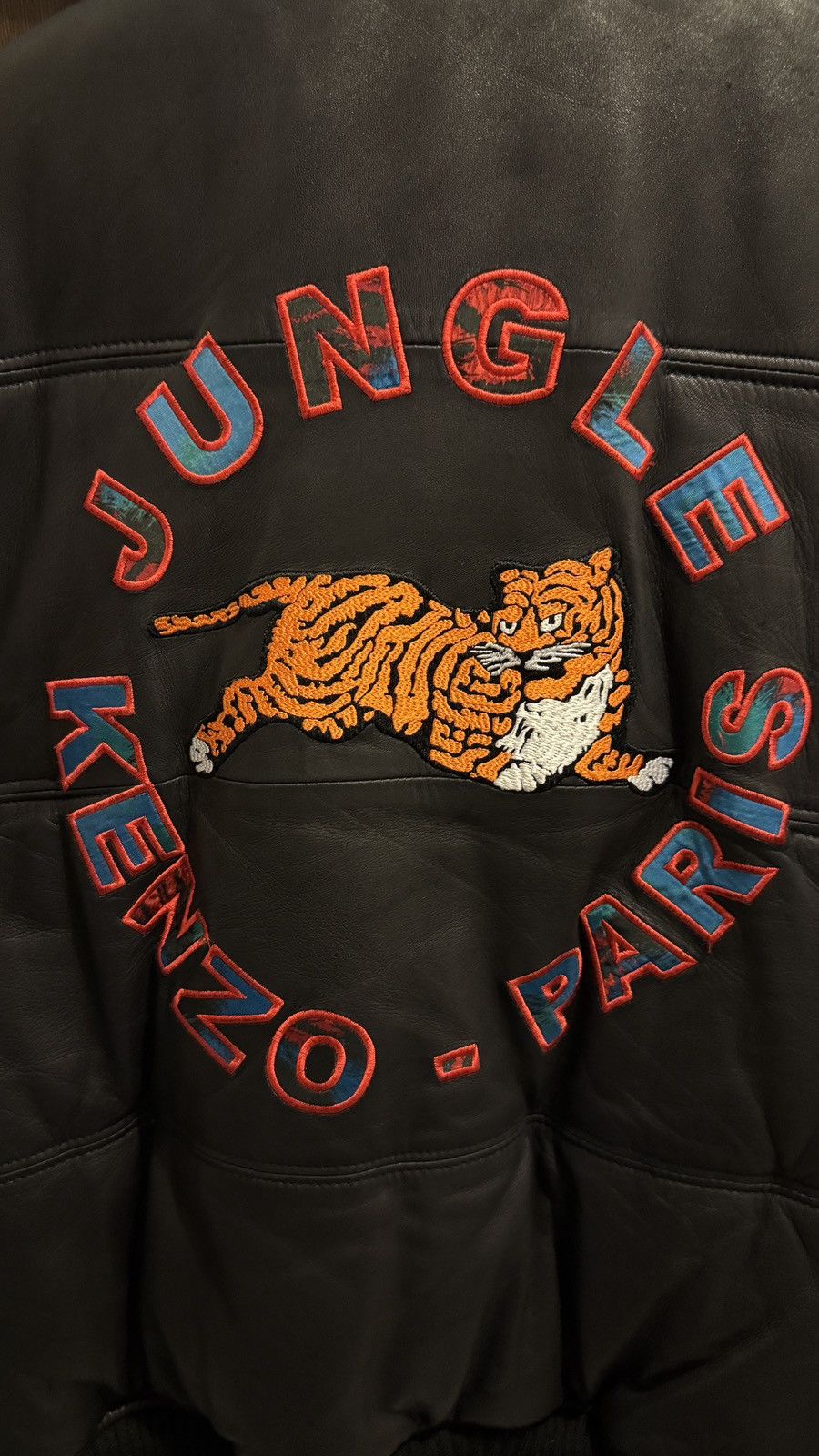 H&M × Kenzo KENZO x H&M Reversible Bomber Jacket – Jungle Tiger – Size L Size US L / EU 52-54 / 3 - 8 Thumbnail