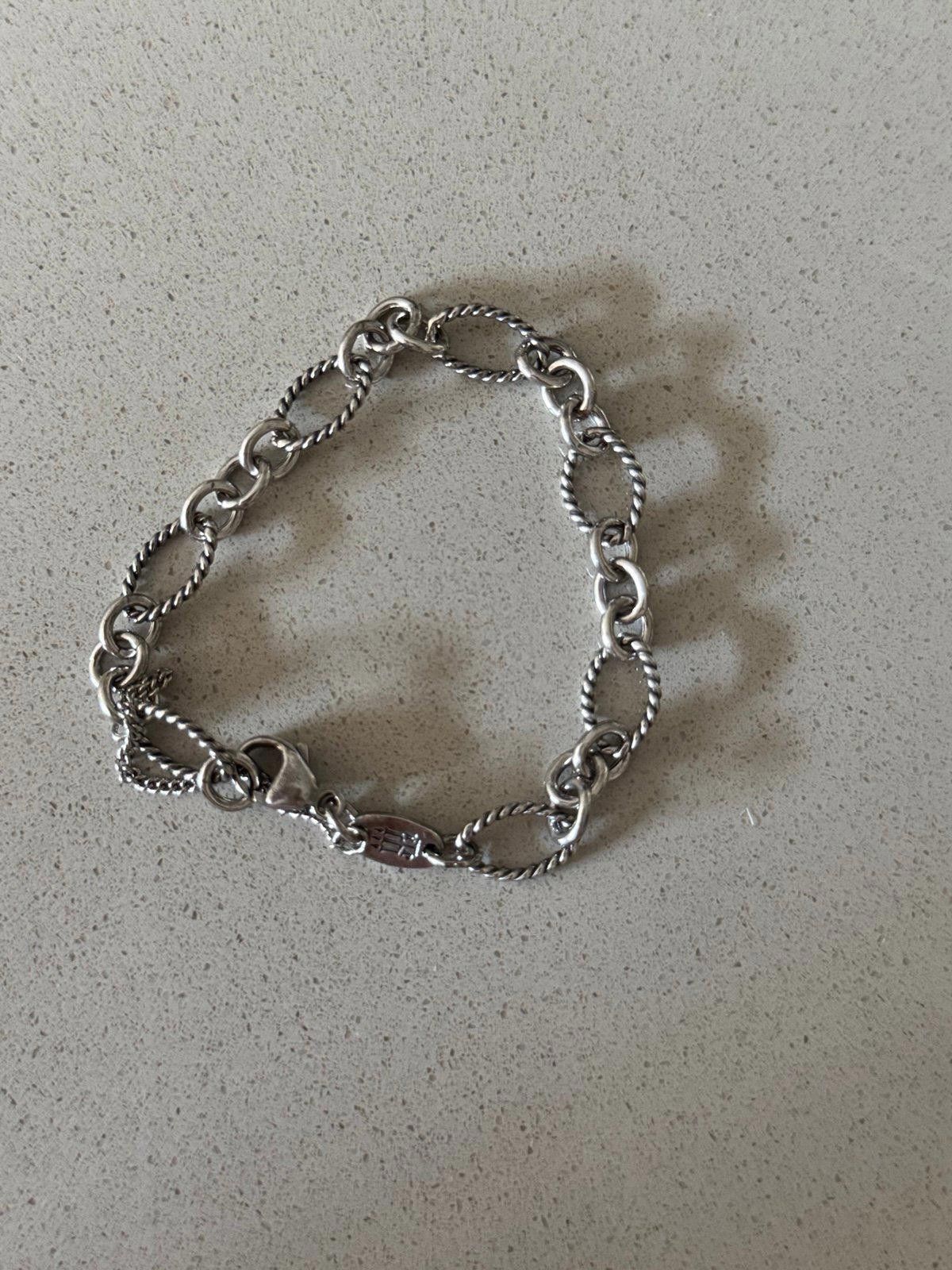 Designer James Avery Sterling Silver Oval Twist Charm Link Bracelet Size ONE SIZE - 1 Thumbnail