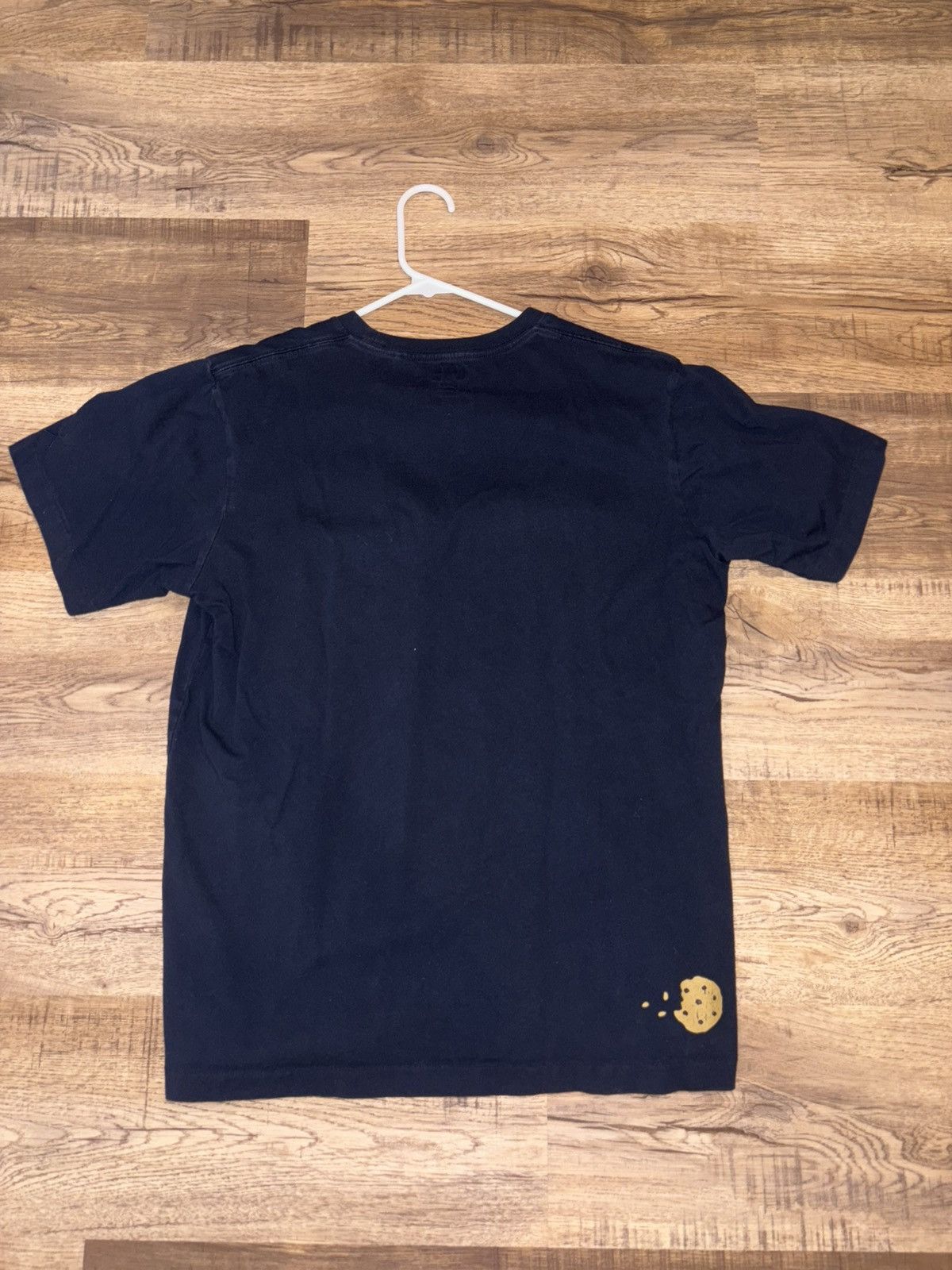 Kaws × Uniqlo Kaws x Sesame Street Size US M / EU 48-50 / 2 - 3 Thumbnail