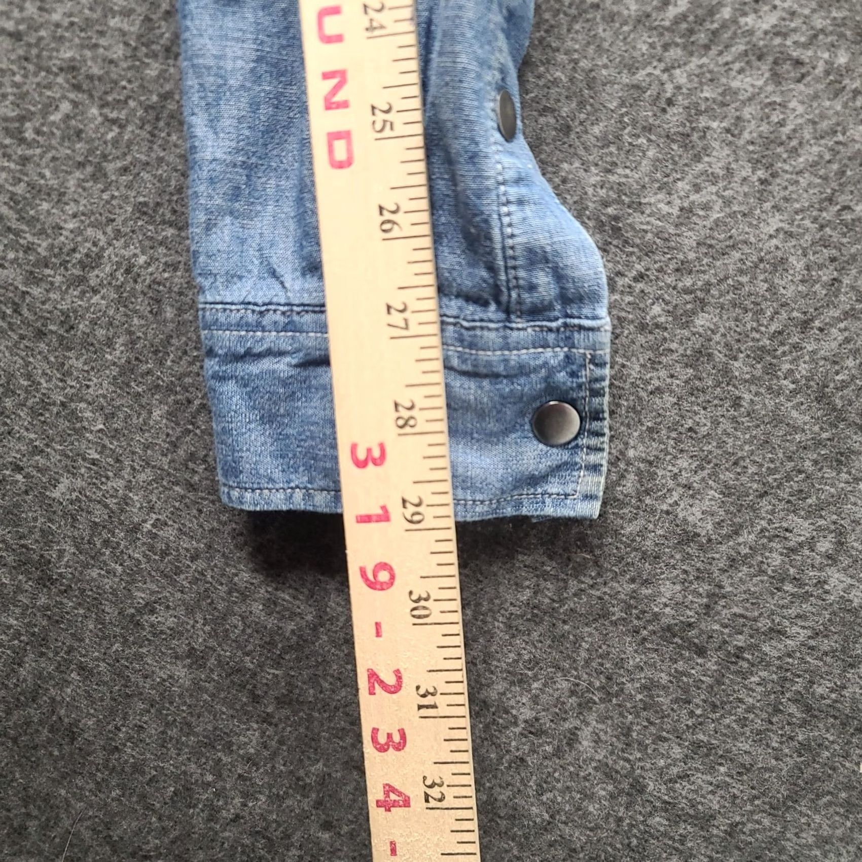 Vintage Duluth Trading Shirt Womens M Chambray Snap Closure Cowl Neck Cottagecore Shirt Womens M Chambray Snap Closure Cowl Neck Cottagecore Size M / US 6-8 / IT 42-44 - 6 Thumbnail