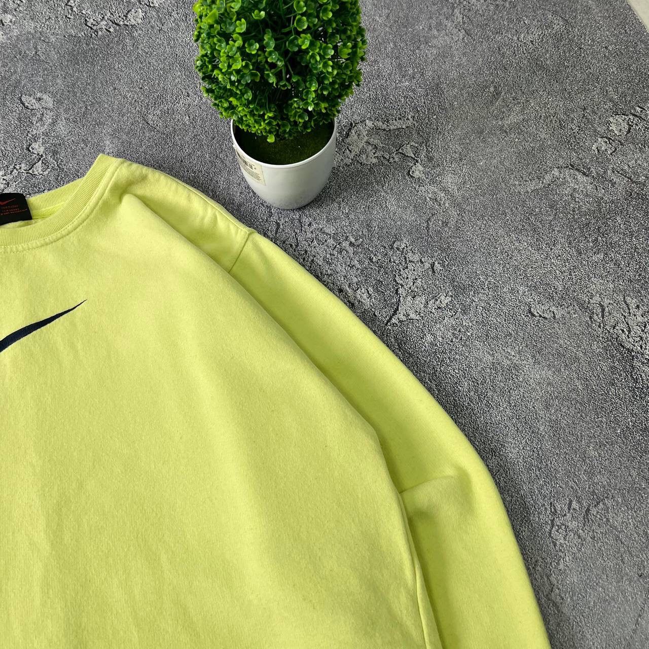Nike Vintage 80s Nike Switshirt Big Logo Size S Size US S / EU 44-46 / 1 - 14 Thumbnail
