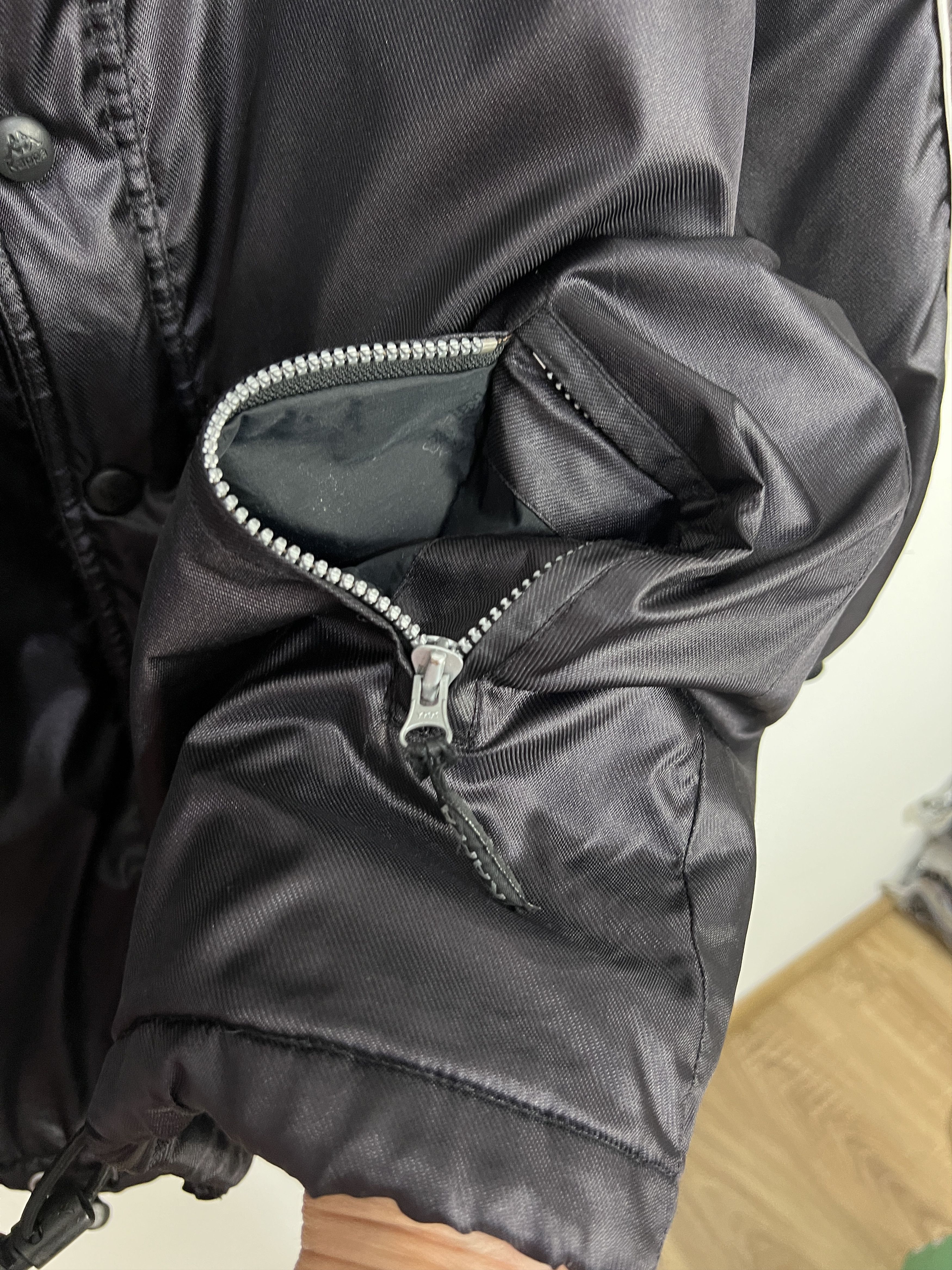 Kappa Vintage 90's Kappa Juventus Football Bomber Soccer Jacket Size US L / EU 52-54 / 3 - 7 Thumbnail