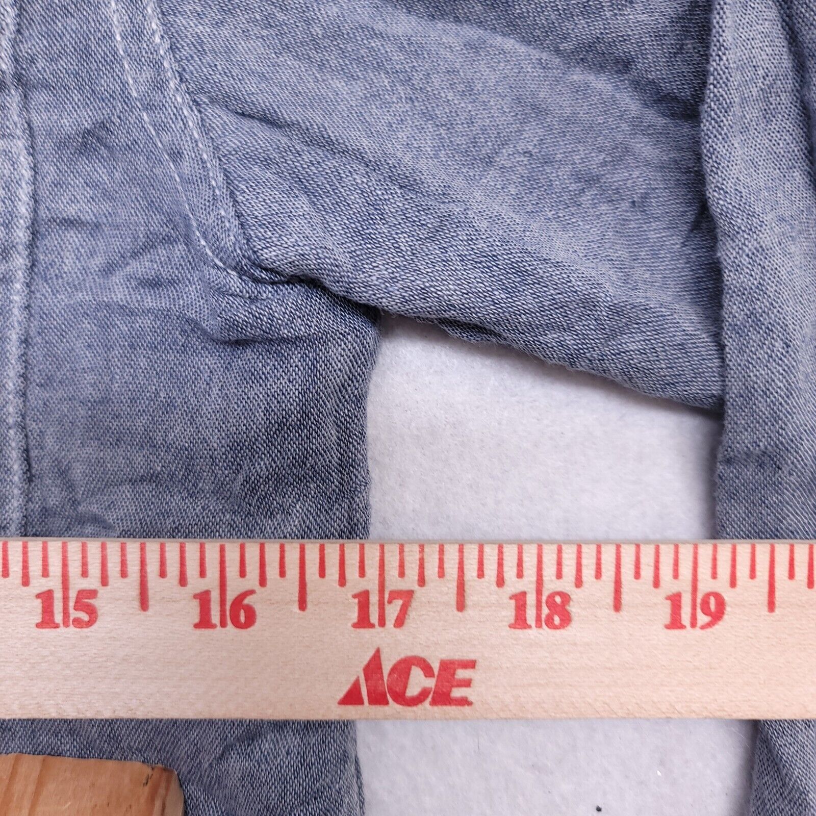 Mossimo Mossimo Supply Co Button Up Shirt Adult Mens Size Small Gray Size US S / EU 44-46 / 1 - 8 Thumbnail