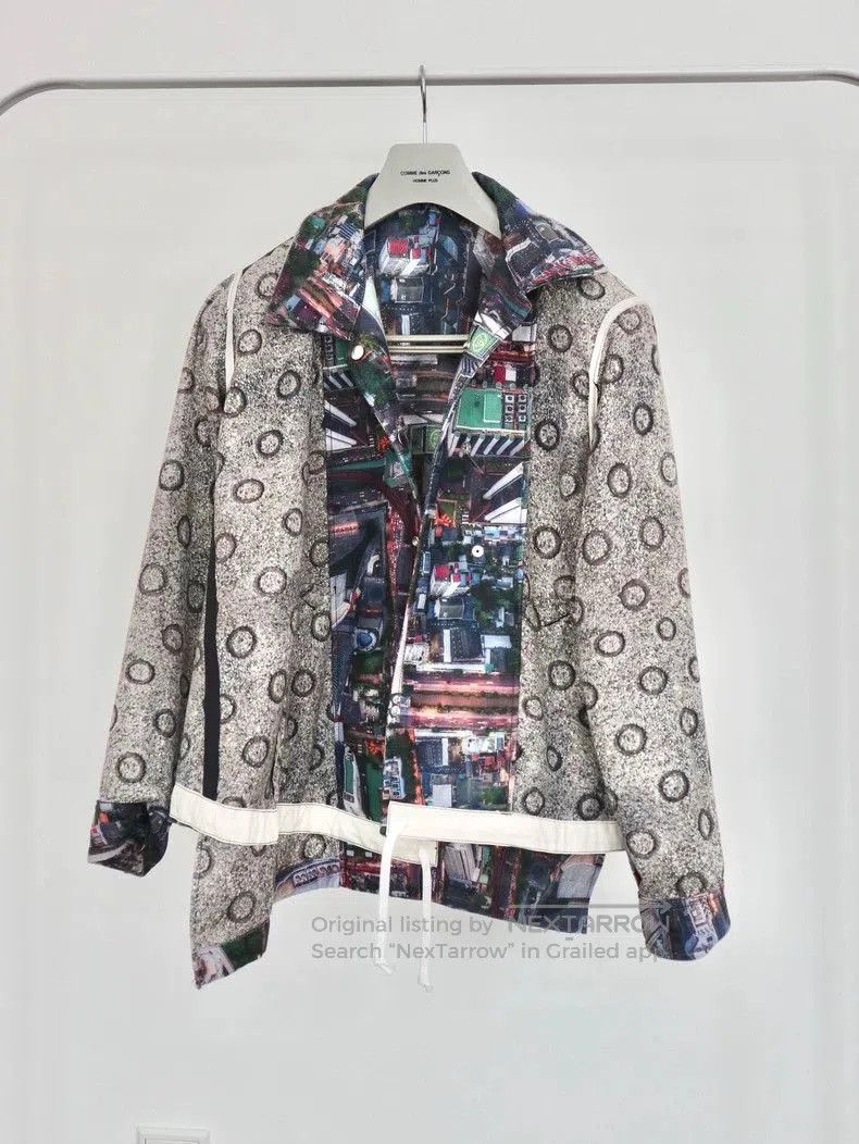 Comme des Garcons White Shock Reversible Printed Jacket. Size US S / EU 44-46 / 1 - 2 Thumbnail