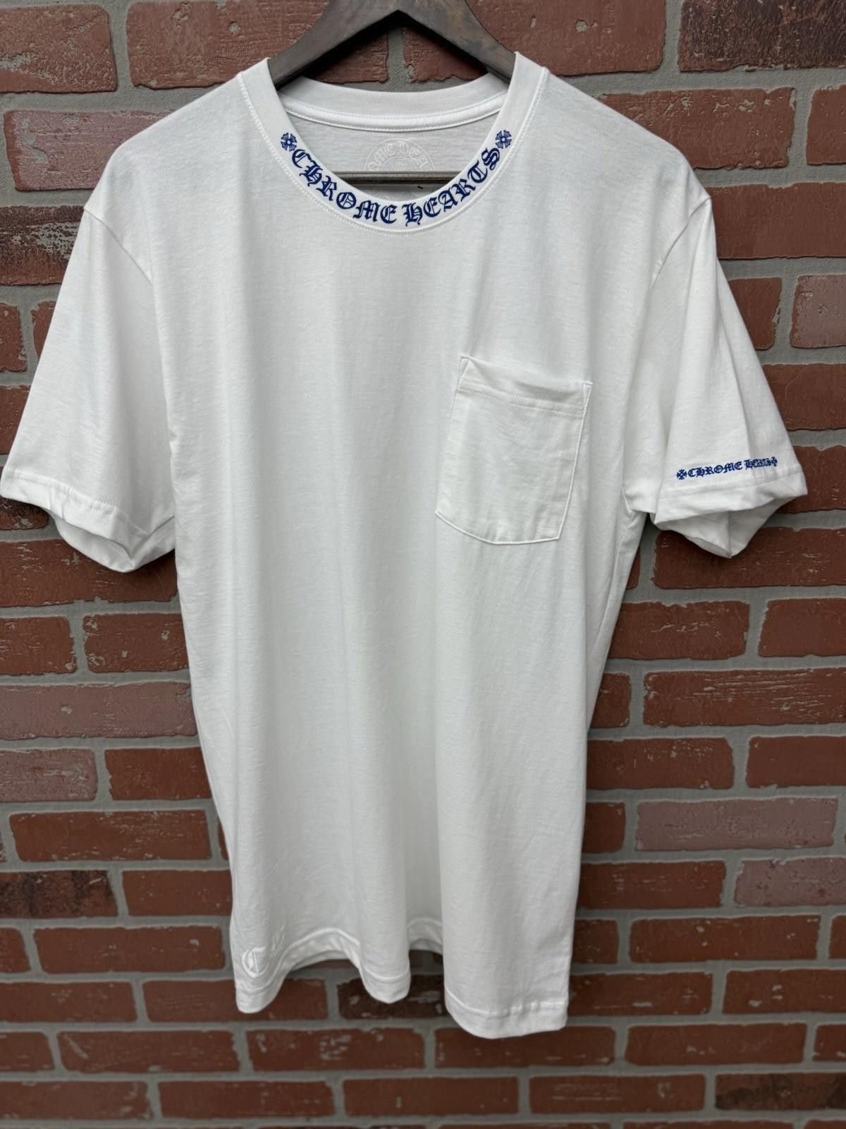 Chrome Hearts Size L - Chrome Hearts Tee Shirt Blue Neck Logo White RARE Size US L / EU 52-54 / 3 - 2 Thumbnail