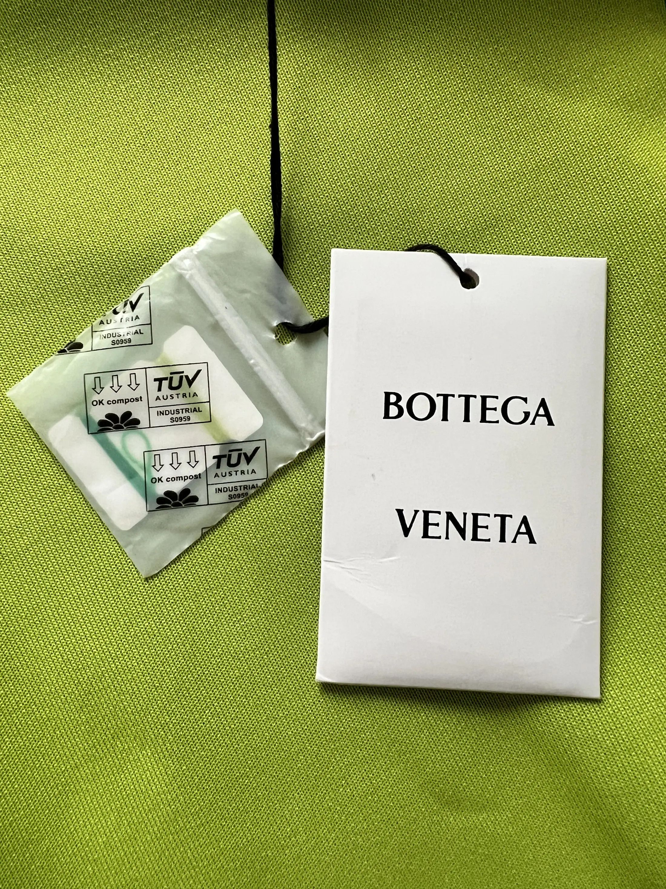 Bottega Veneta Set Sweatshirt+Bermuda Lime Green Size US M / EU 48-50 / 2 - 7 Thumbnail
