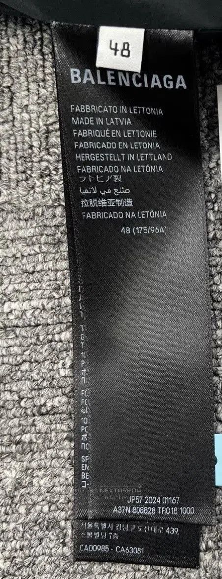 Balenciaga Black Puffer Vest with Zip Closure. Size US M / EU 48-50 / 2 - 6 Thumbnail