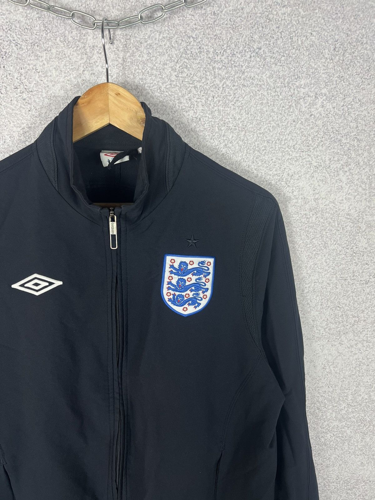 Umbro Vintage Umbro England Soccer Team Track Jacket Football Kit Size US M / EU 48-50 / 2 - 2 Thumbnail