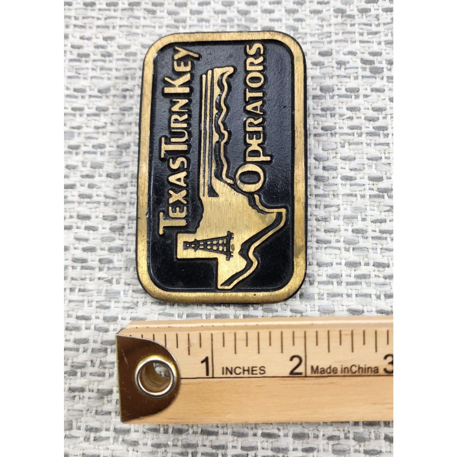 Vintage VINTAGE DynaBuckle Belt Buckle Mens Solid Brass Texas Turn Key Operators Oil Belt Buckle Western Key Oilfield Theme US USA 70s Retro Cowboy Logo Size ONE SIZE - 3 Thumbnail