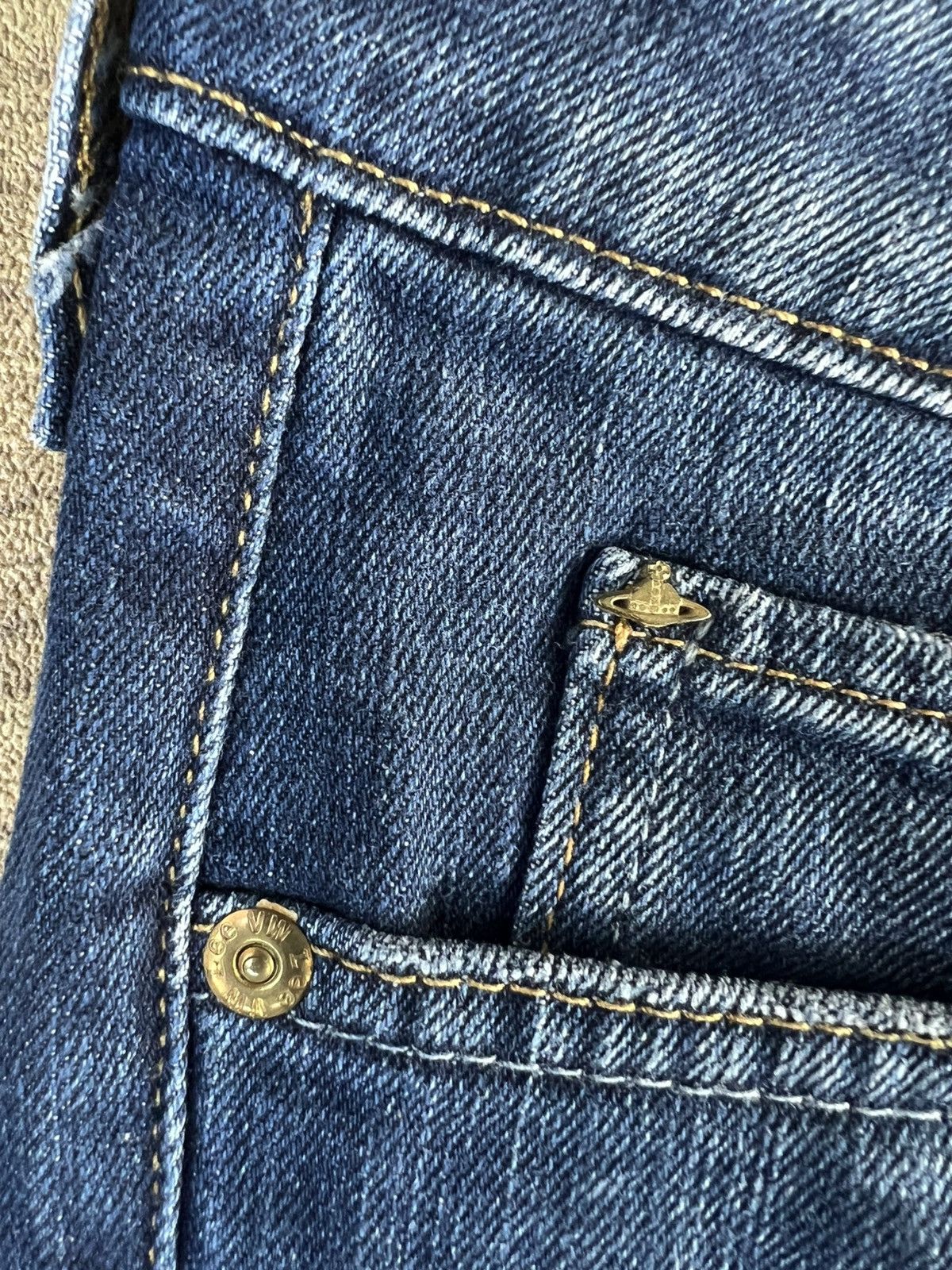 Lee × Vivienne Westwood Vivienne westwood aglonema x lee jeans Size 25" / US 0 / IT 36 - 7 Thumbnail