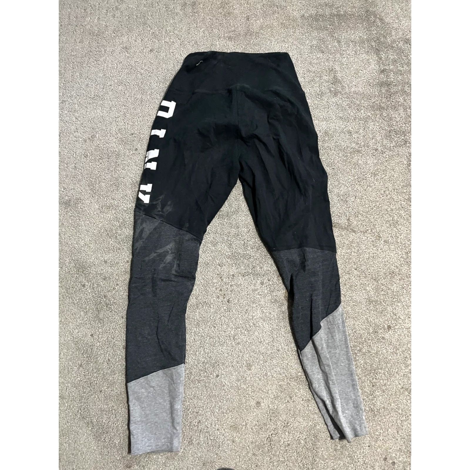 Victoria's Secret Victoria's Secret Pink Leggings Womens M Black Gray Colorblock Yoga Band Size 32" / US 10 / IT 46 - 2 Thumbnail