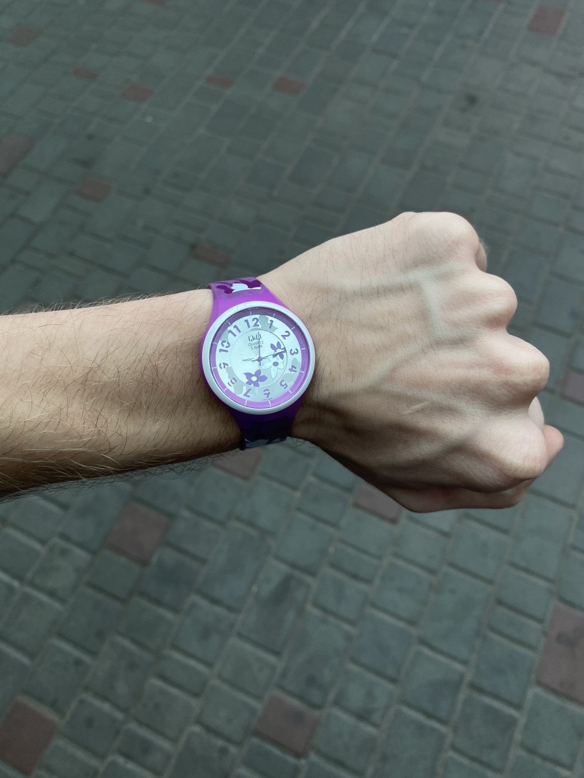 Japanese Brand Q&Q Purple Floral Womens Watch Size ONE SIZE - 4 Thumbnail