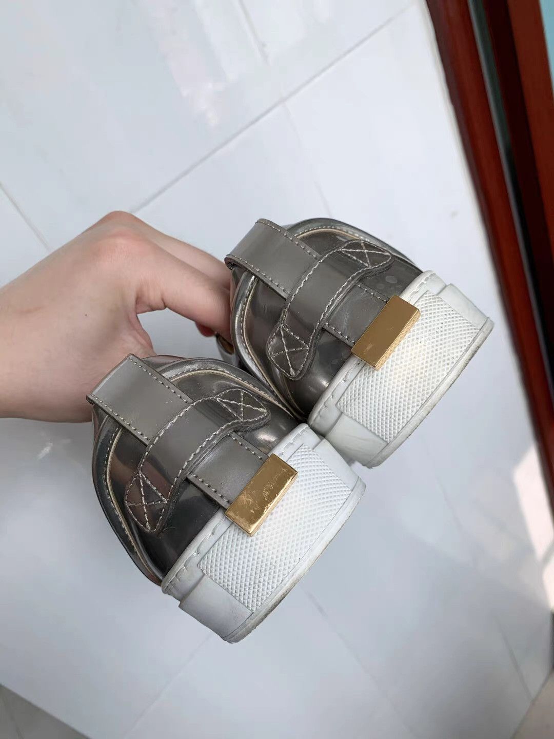 Buscemi Buscemi Gold & Silver Lock Sneakers Size US 9 / EU 42 - 5 Thumbnail
