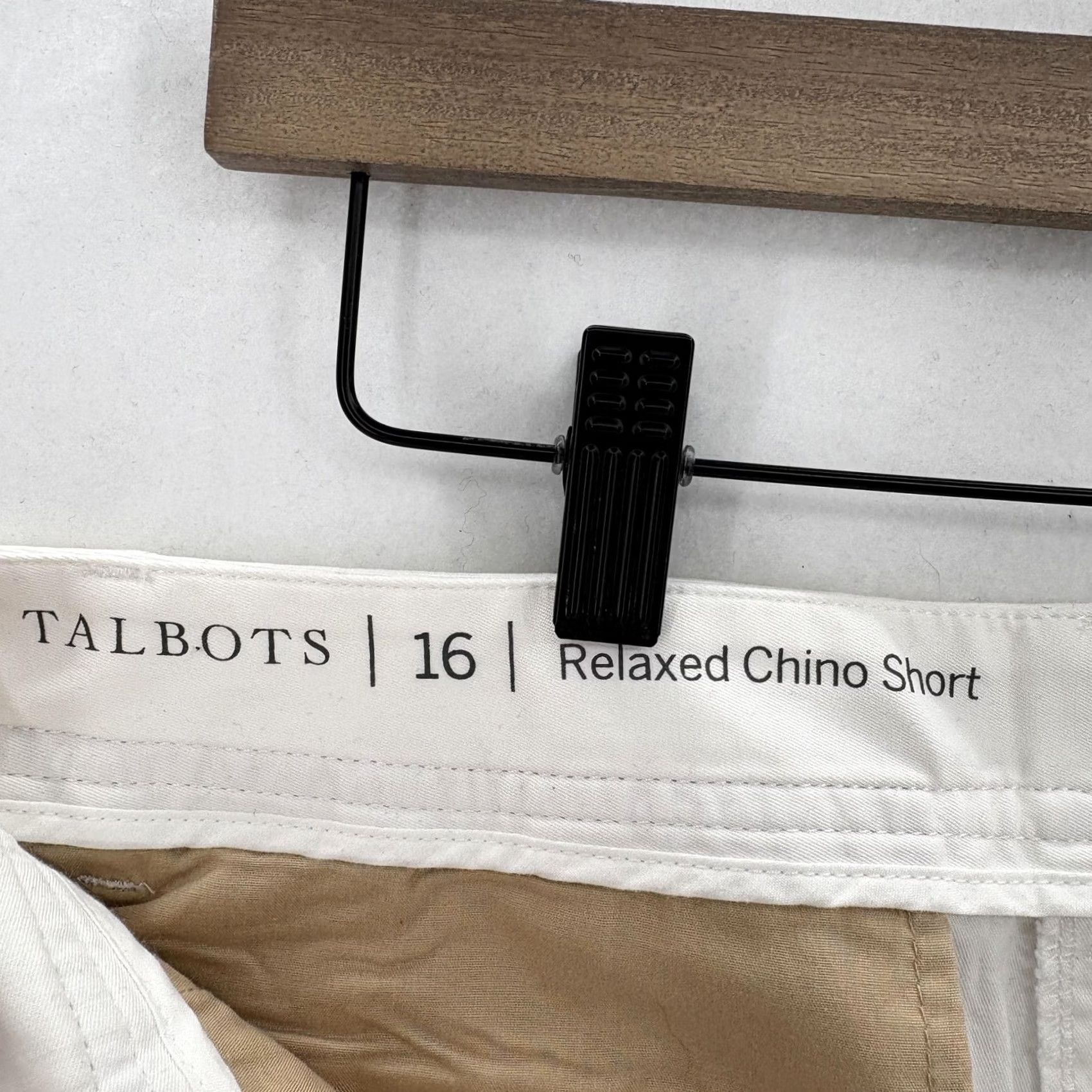Talbots Talbots Relaxed Chino Shorts Womens 16 White Twill Supersoft Summer NWT Shorts Casual Cotton Spandex Size 38" / US 16 / IT 52 - 3 Thumbnail