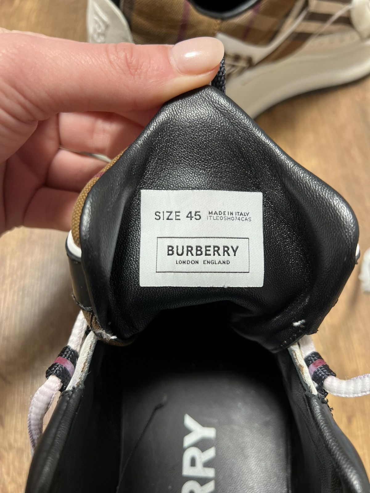 Burberry Burberry Brown Vintage Check Sneakers Size US 12 / EU 45 - 14 Thumbnail