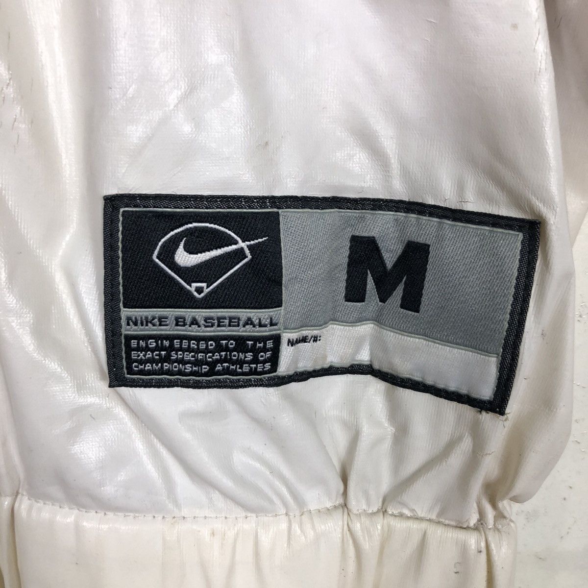 Nike × Vintage Vintage Nike PVC material Rare Shirt Medium Size US M / EU 48-50 / 2 - 11 Thumbnail