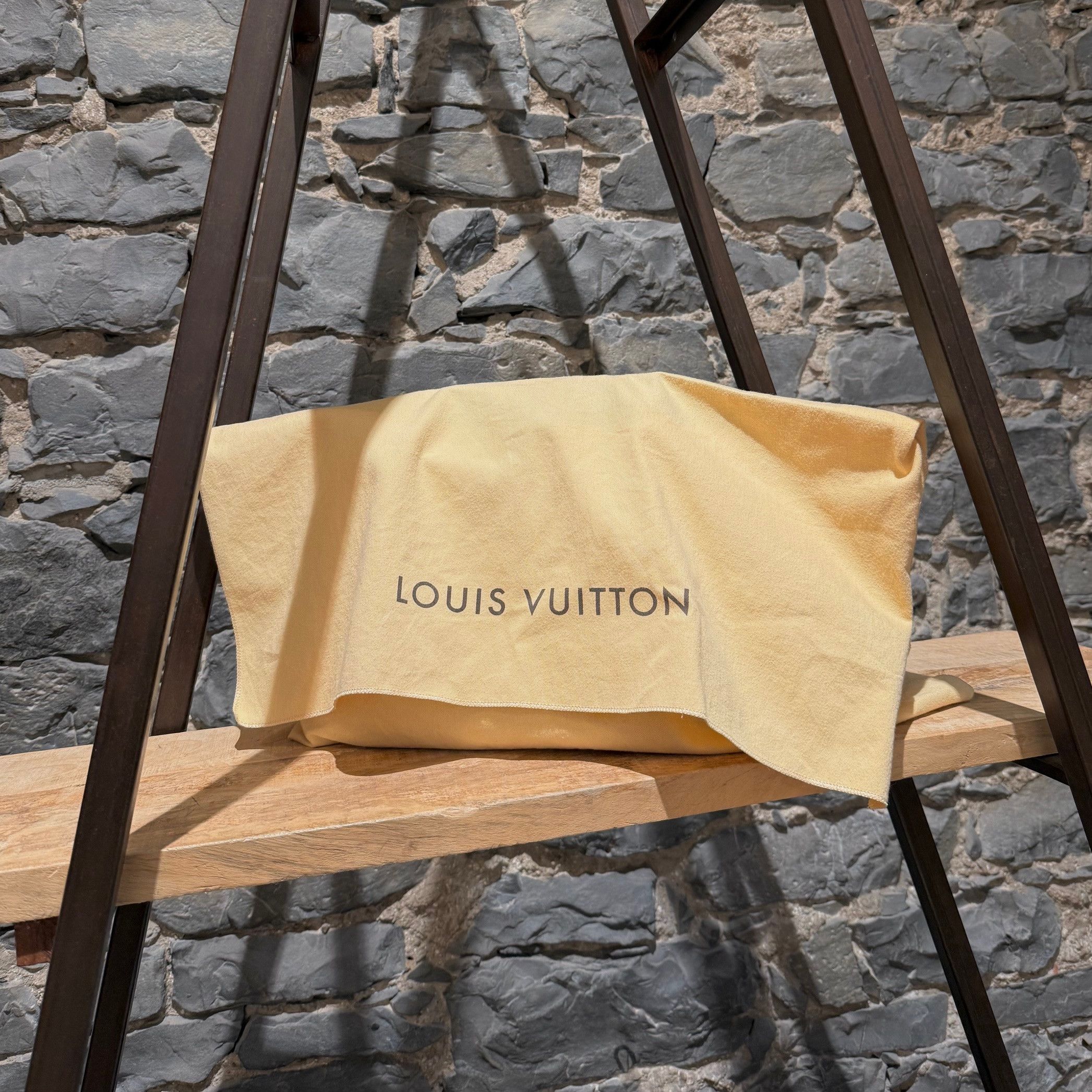 Louis Vuitton Louis Vuitton Black Epi Leather Brea MM Two Way Bag Size ONE SIZE - 22 Thumbnail