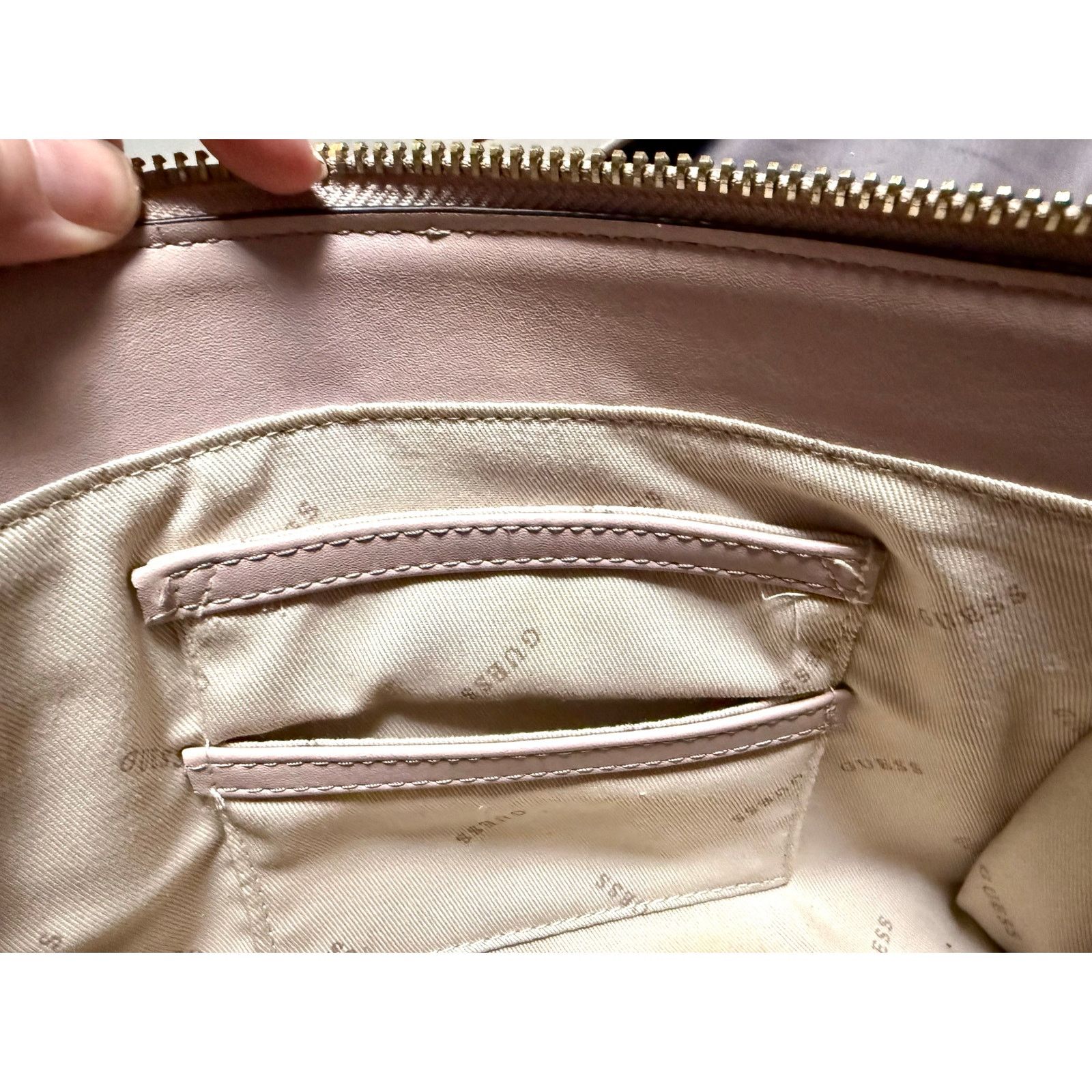Guess GUESS Pale Lavender Crossbody Bag | Soft Purple Minimalist Size ONE SIZE - 7 Thumbnail