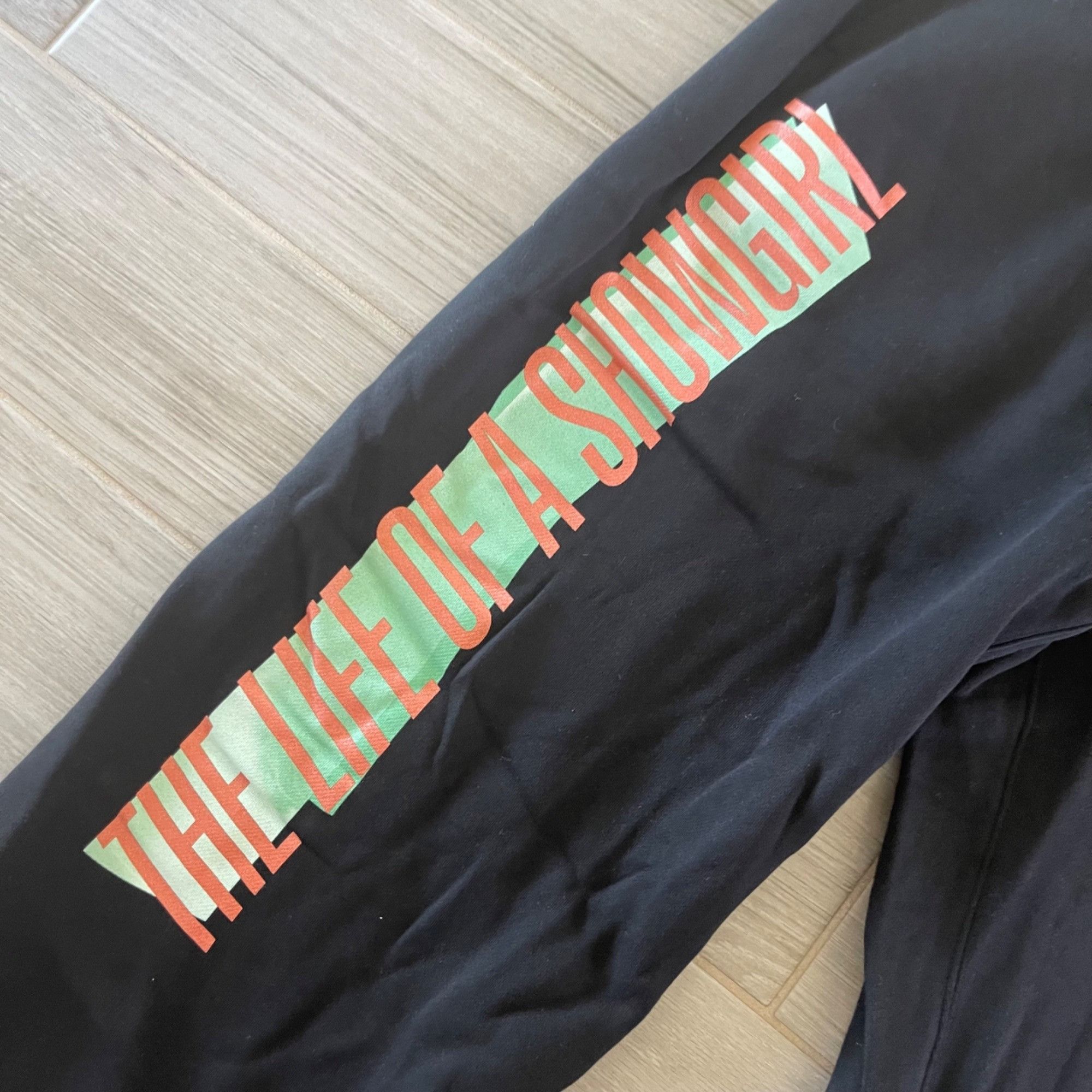 Band Tees NEW TAYLOR SWIFT The Life of a Showgirl Sweatpants M Size 28" / US 6 / IT 42 - 3 Thumbnail