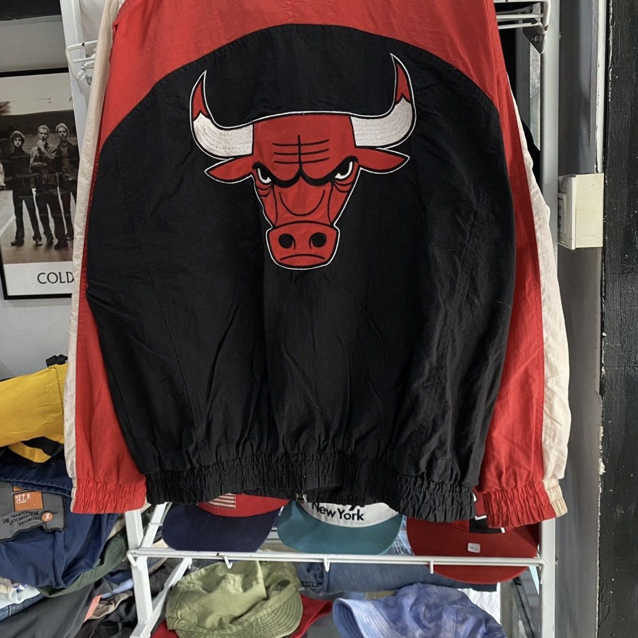 Apex One Vintage 90s Apex One Chicago Bulls Windbreaker Jacket Large Size US L / EU 52-54 / 3 - 5 Thumbnail
