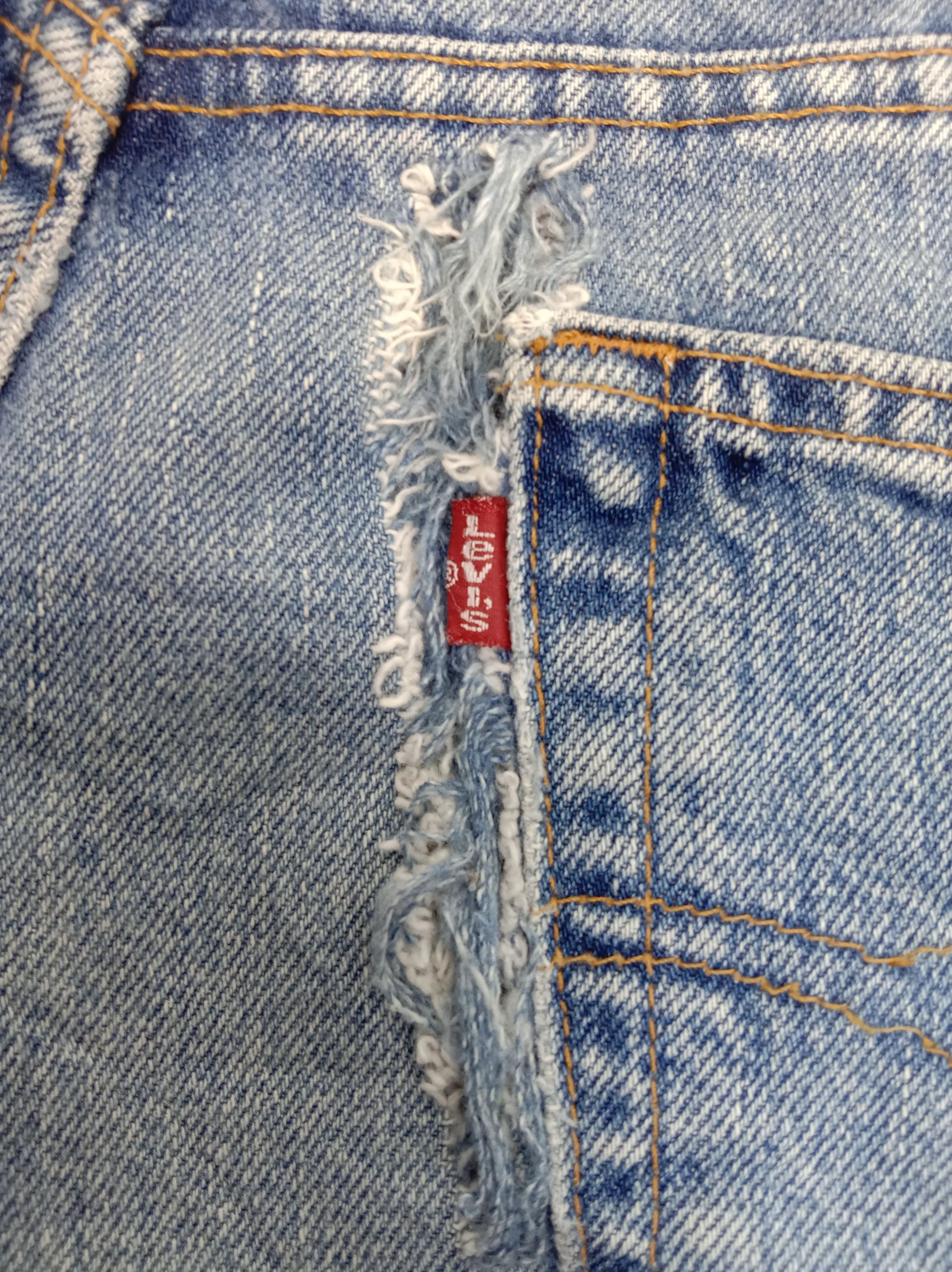 Levi's Vintage Levi's 550 Jeans Blue Wash Distressed Denim Size US 32 / EU 48 - 11 Thumbnail