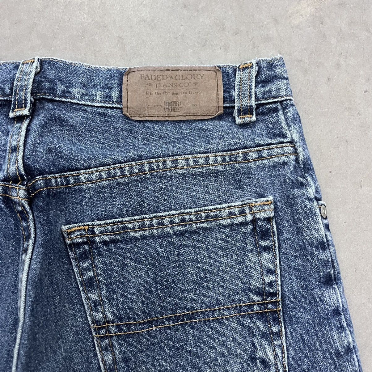 Faded Glory × Vintage Vintage Y2K Faded Glory Blue Denim Jeans jorts shorts 32 Size US 32 / EU 48 - 4 Thumbnail