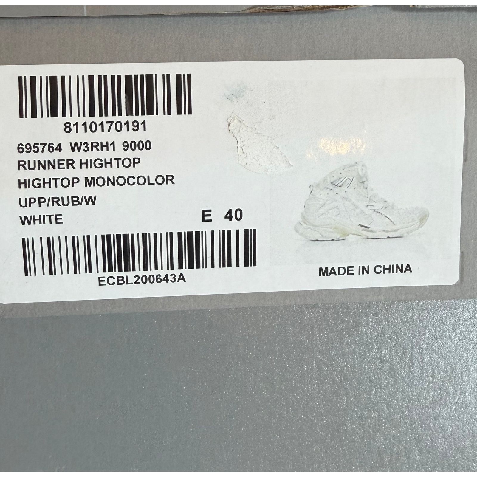 Balenciaga Size 40EU/7US - Balenciaga Runner Distressed High Top NEW Size US 7 / EU 40 - 10 Thumbnail
