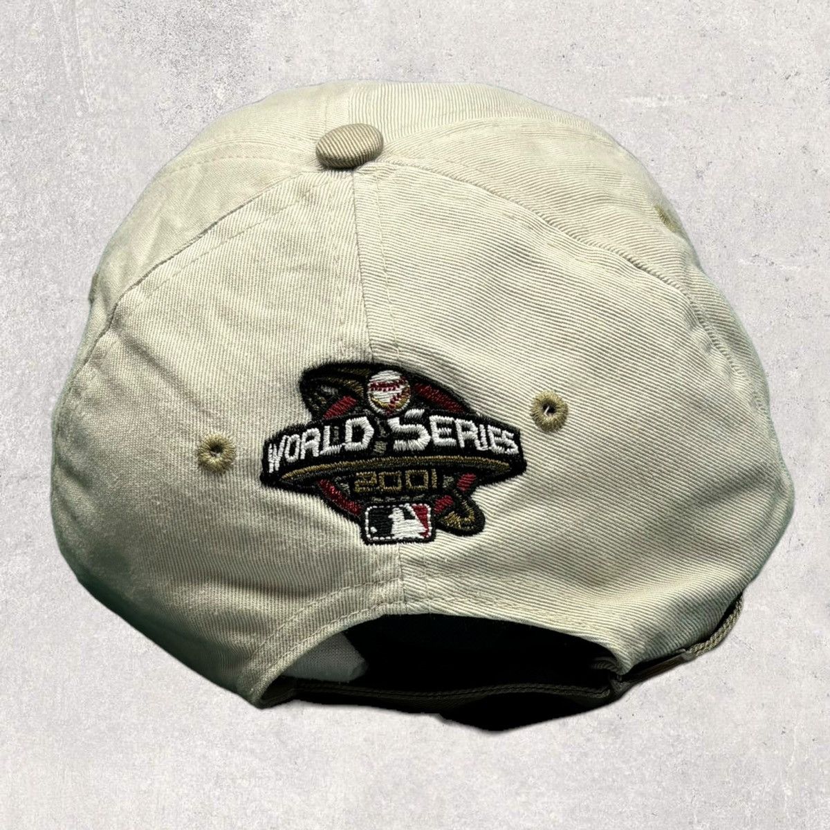 New Era × Vintage Vintage New York Yankees Hat Size ONE SIZE - 3 Thumbnail