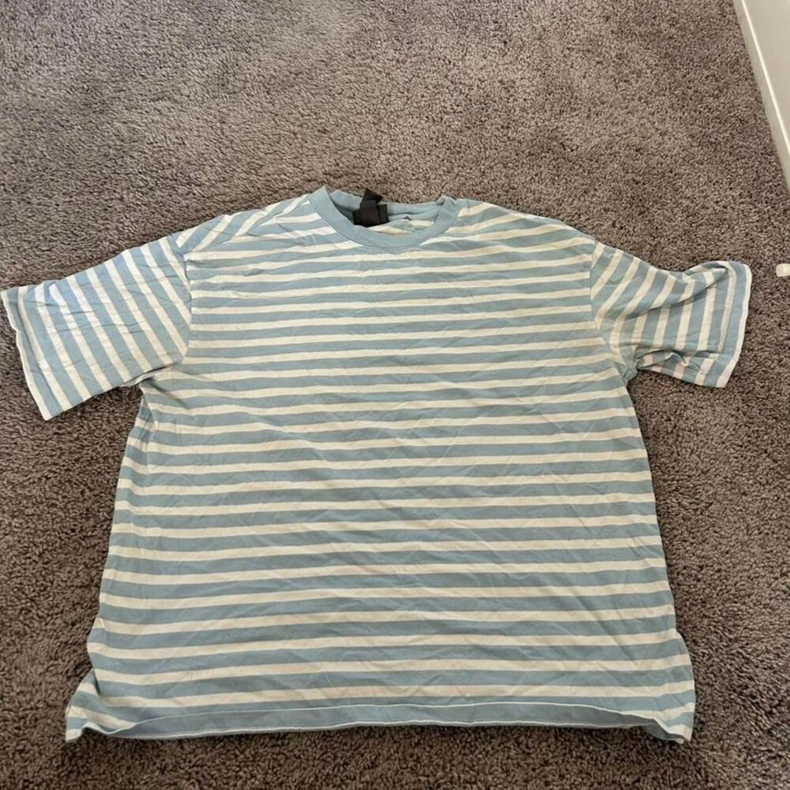 H&M Hm relaxed fit blue and Size US M / EU 48-50 / 2 - 1 Thumbnail