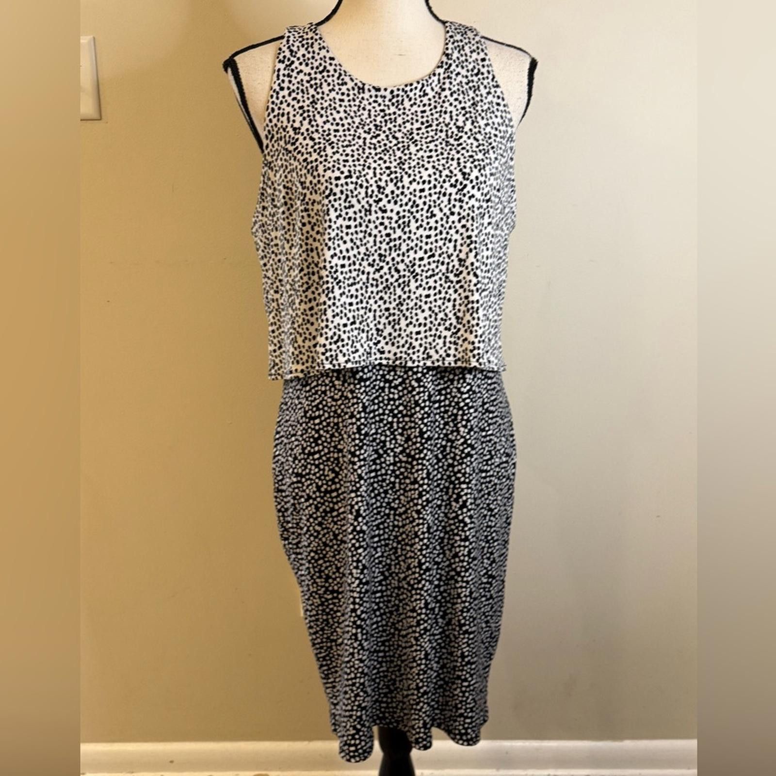Vince Camuto Vince Camuto black & white polka dot sleeveless midi dress M Size M / US 6-8 / IT 42-44 - 1 Thumbnail