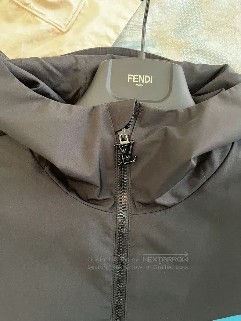 Louis Vuitton Louis Vuitton 2023 splicing design jacket Size US M / EU 48-50 / 2 - 3 Thumbnail